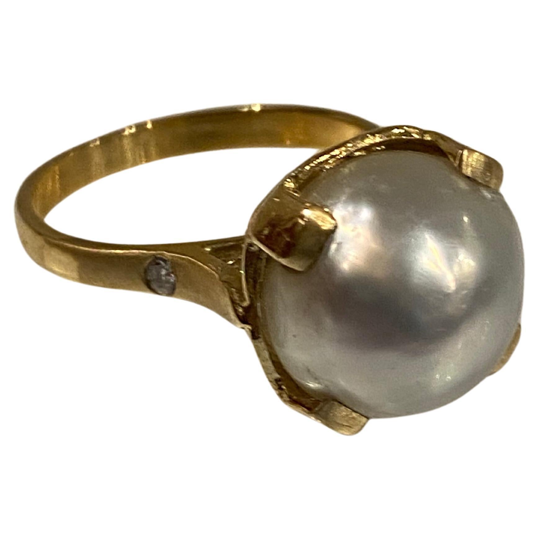 14mm Pearl, Diamond & 18K Yellow Gold Cocktail / Dress Vintage Ring For Sale