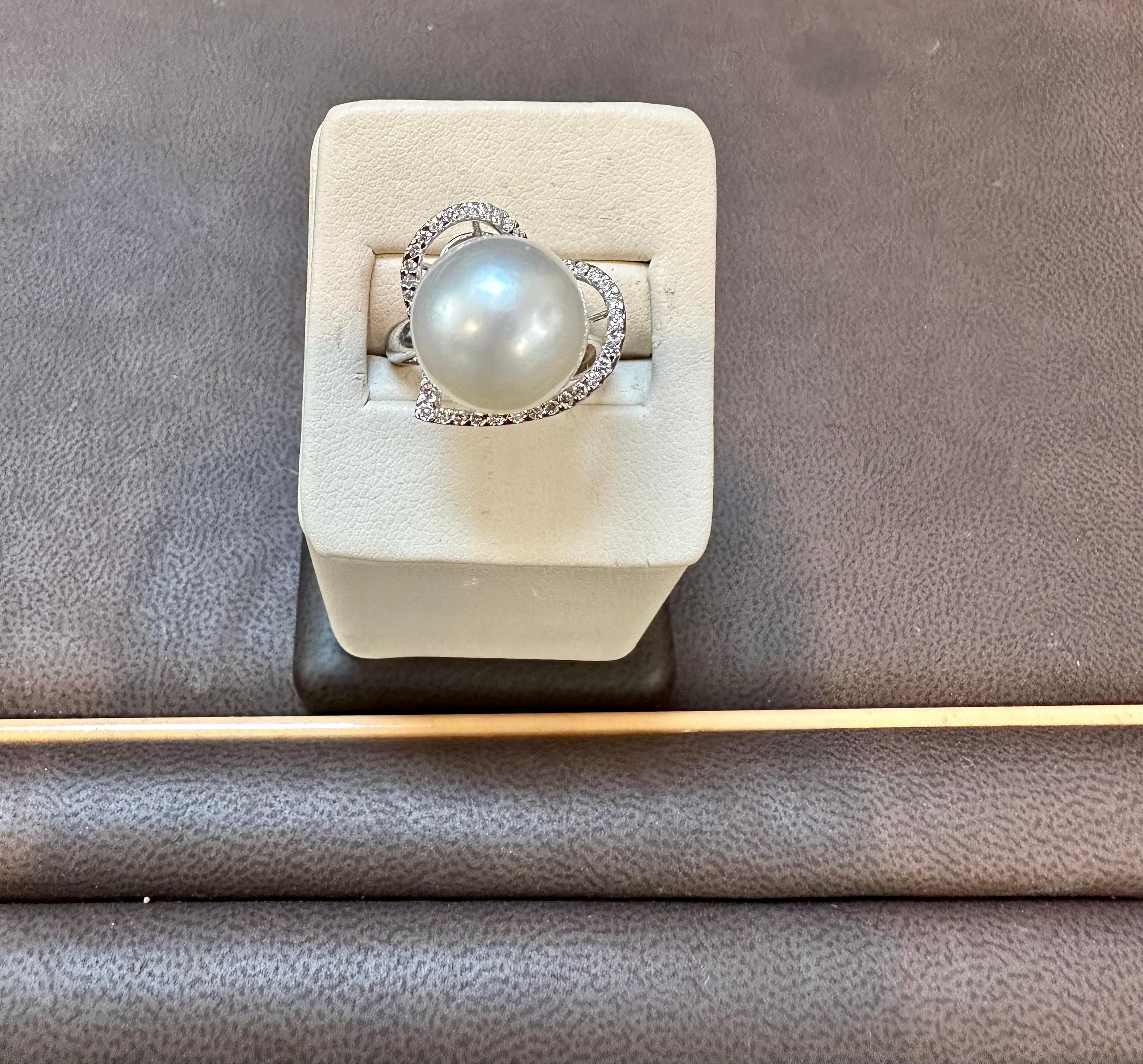 14MM Round White South Sea Pearl & Diamond Heart Ring , 18 K White Gold, Vintage For Sale 6