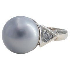 Silver Tahitian Pearl and Trillion Diamond 3 Stone Ring in White Gold
