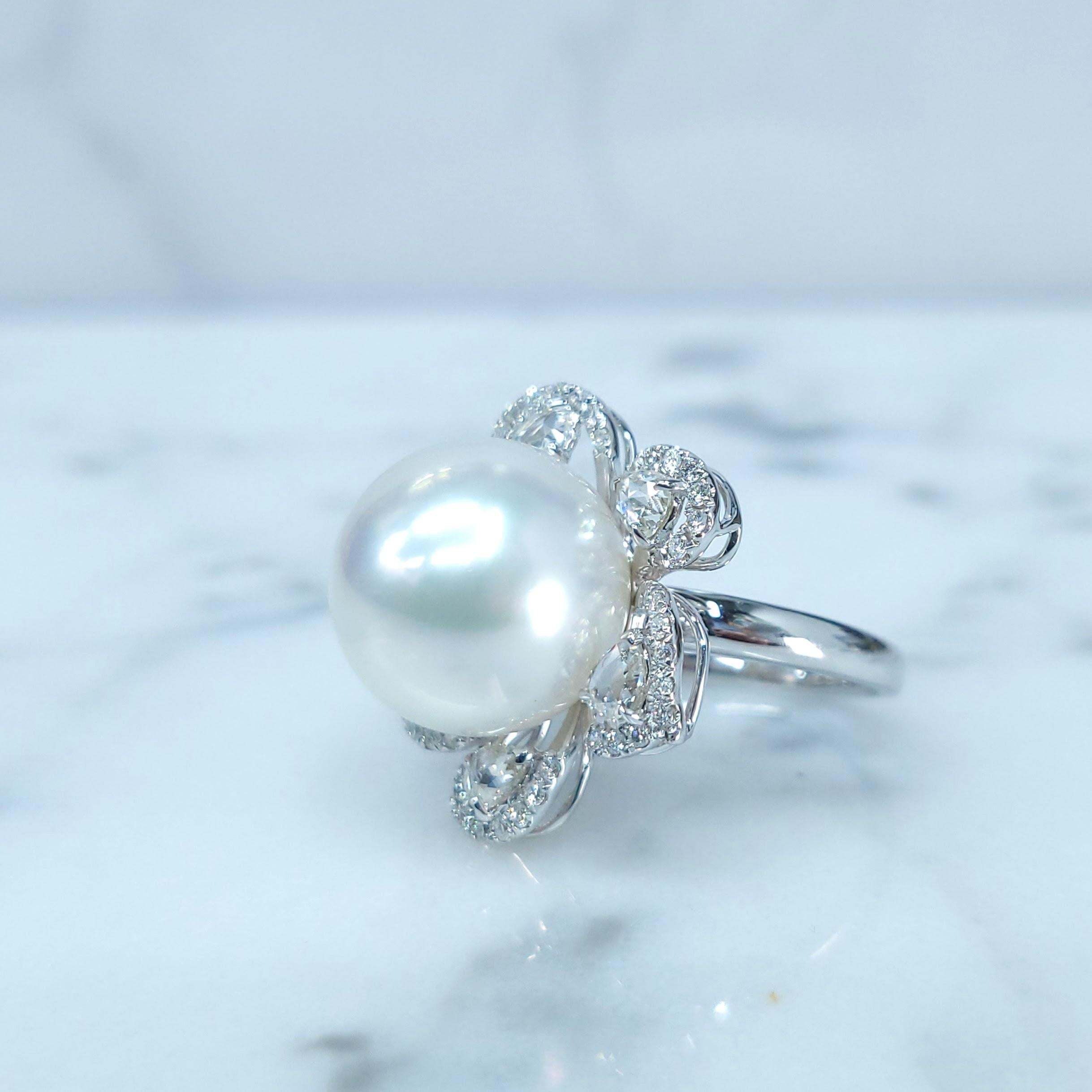 Women's 14mm South Sea Pearl & 0.96 Carats diamond Ring in 18K White Gold For Sale