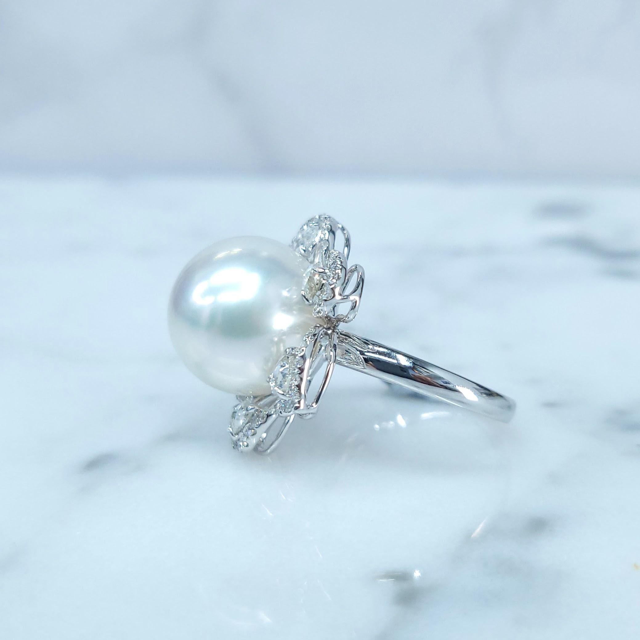 14mm South Sea Pearl & 0.96 Carats diamond Ring in 18K White Gold For Sale 1
