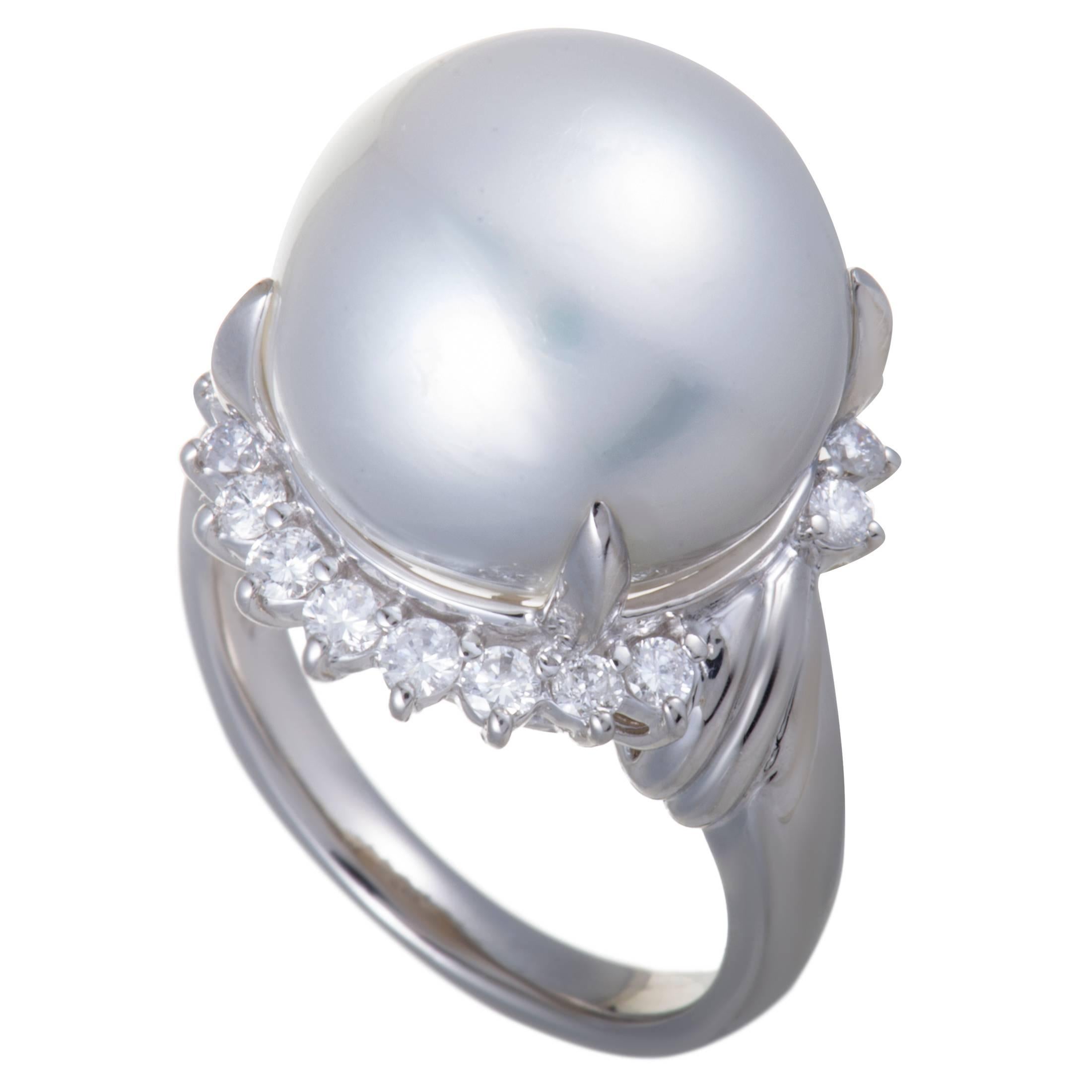 White Pearl and Diamond Platinum Ring