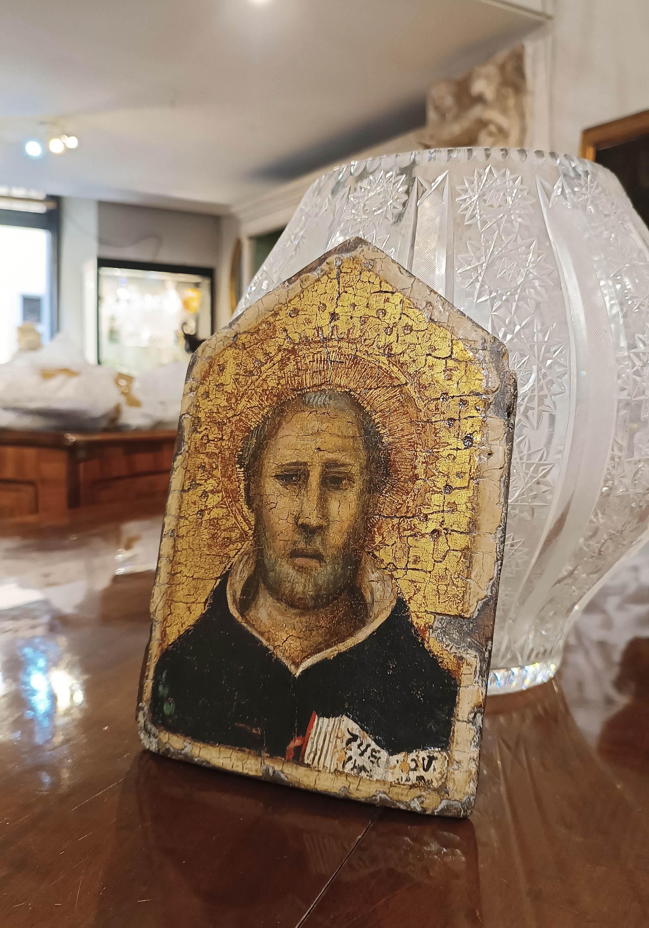 14e-15e siècle Panneau en bois avec fond d'or représentant SAINT THOMAS AQUINAS Bon état - En vente à Firenze, FI