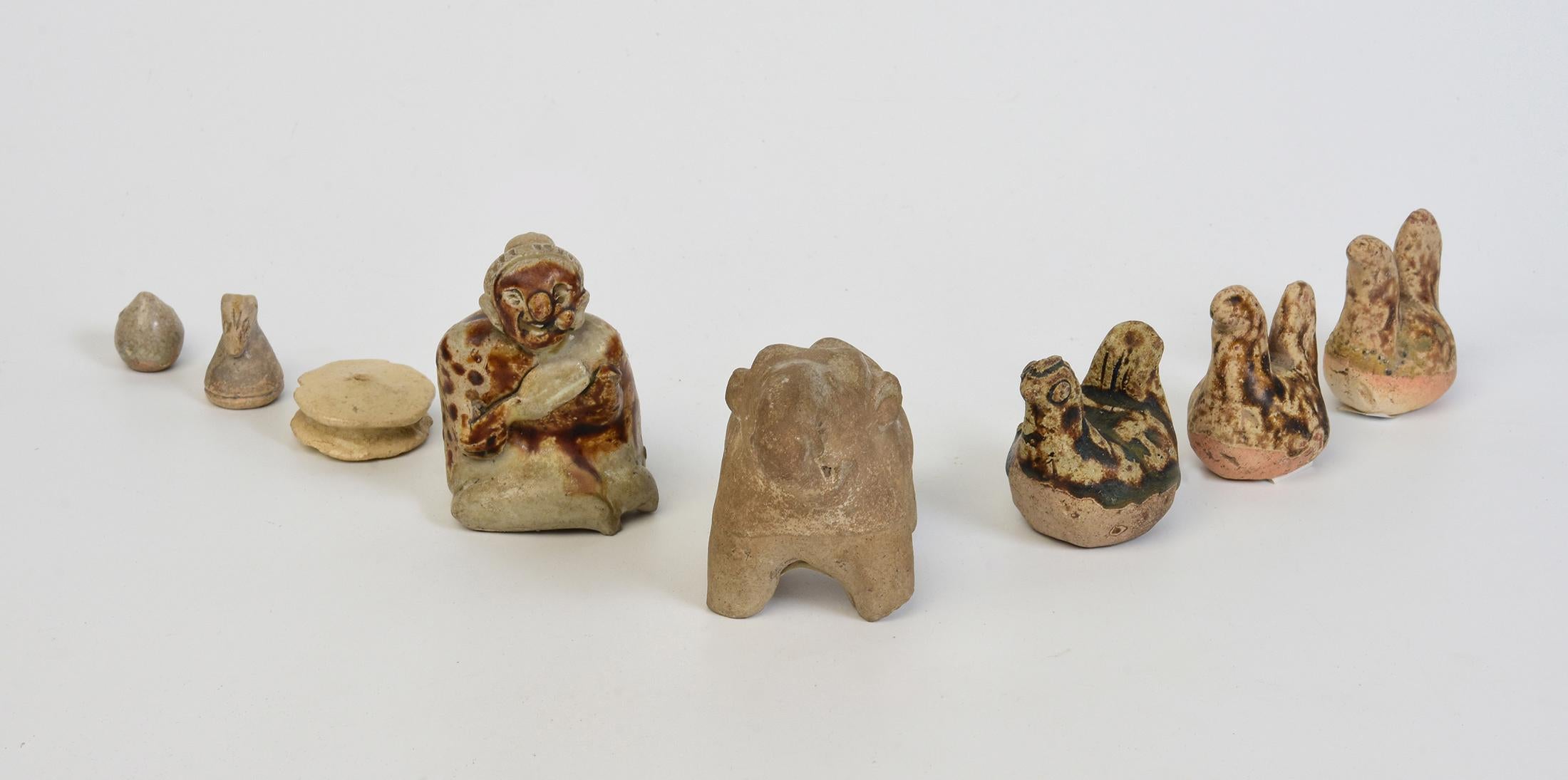 14th-16th C., A Set of Antique Thai Miniature Sukhothai Stoneware Ceramic Figure 7