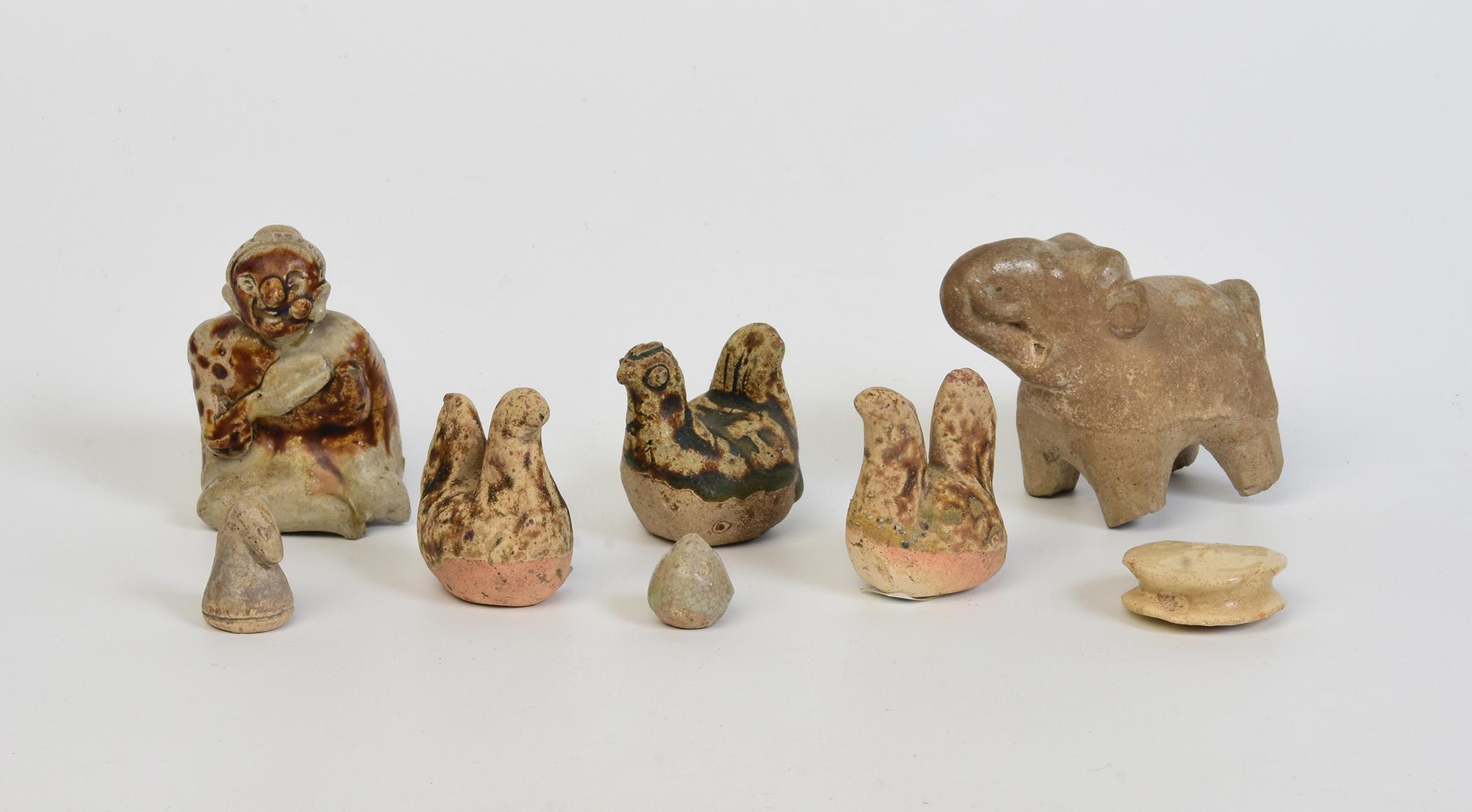 A set of antique Thai miniature Sukhothai stoneware ceramic figures of human and animal elephant, horse and roosters.

Age: Thailand, Sukhothai Period, 14th - 16th Century
Size of figures: Height 1.9 - 6.5 C.M. / Width 1.7 - 4.5 C.M.
Size of stand: