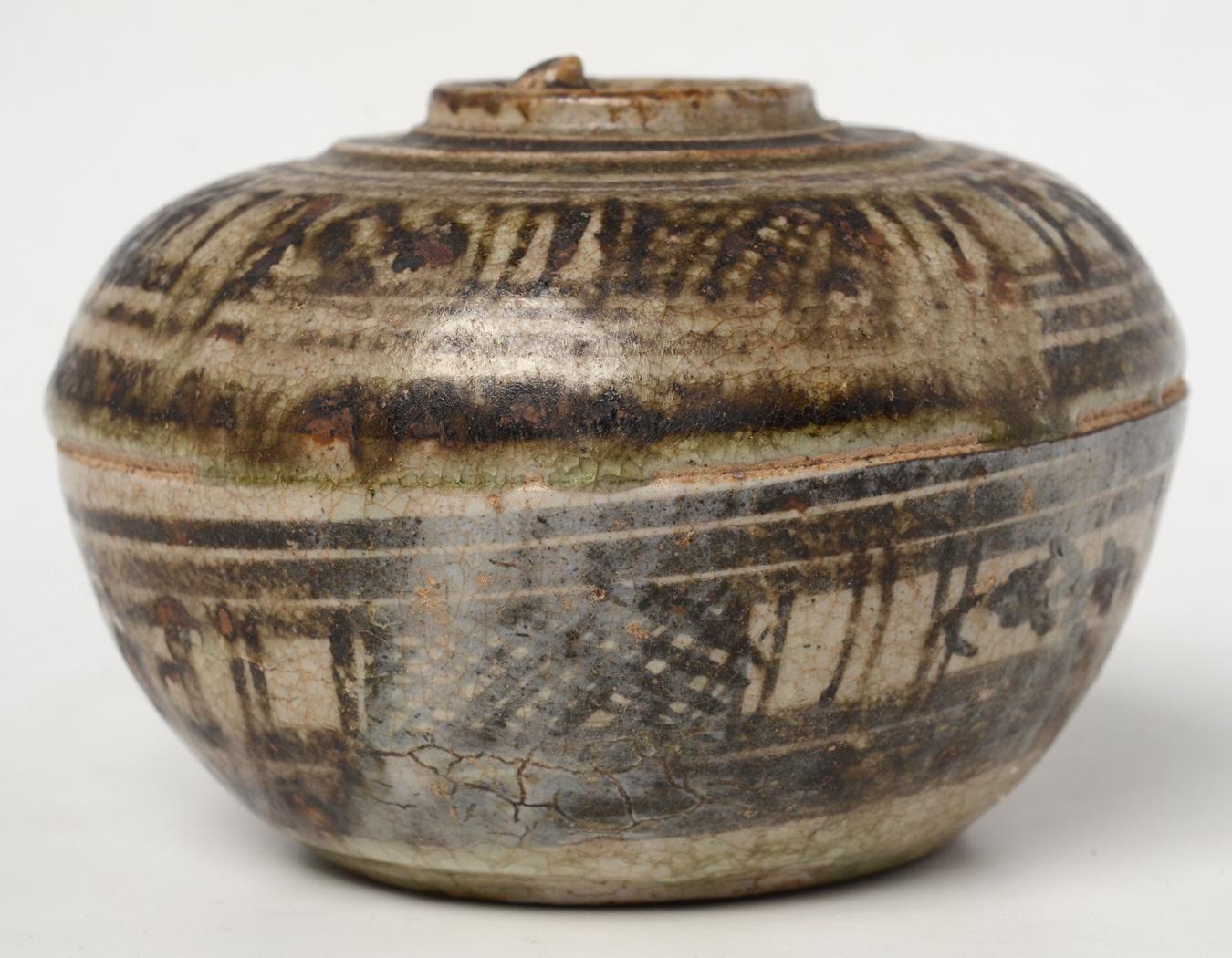 14th - 16th Century, Antique Thai Sukhothai Ceramic Covered Bowl in Fruit Shape For Sale 3