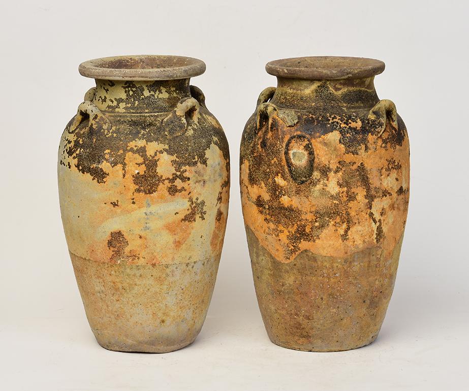 14th-16th Century, Sukhothai, A Pair of Antique Sukhothai Pottery Jars 3