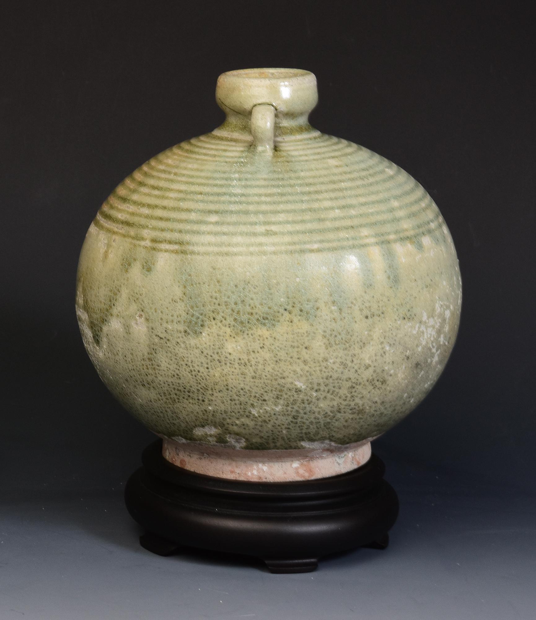 14th-16th Century, Antique Thai Sukhothai Celadon Glazed Pottery Bottle 4