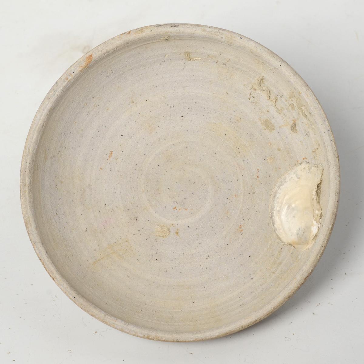 14th - 16th Century, Sukhothai, Antique Thai Sukhothai Ceramic Covered Bowl For Sale 7