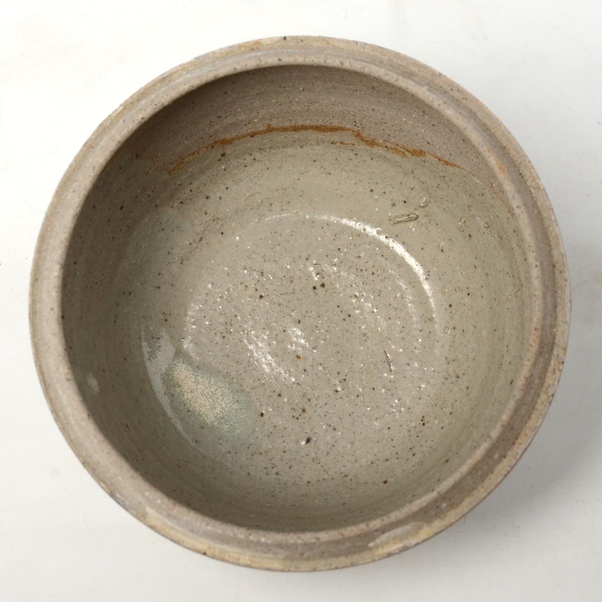 14th - 16th Century, Sukhothai, Antique Thai Sukhothai Ceramic Covered Bowl For Sale 4