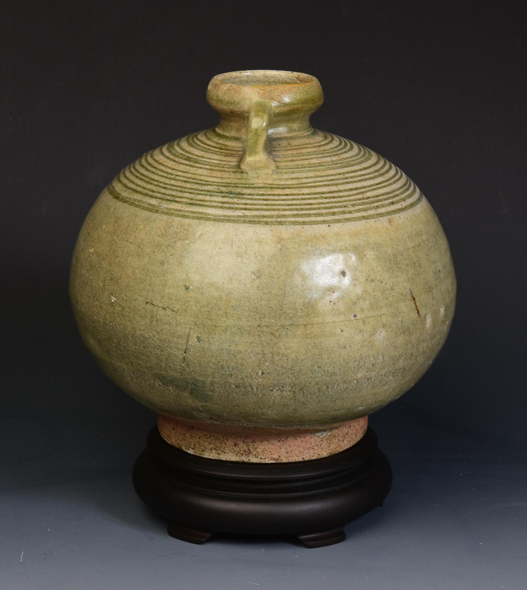 14th-16th Century, Antique Thai Sukhothai Celadon Glazed Pottery Bottle 4
