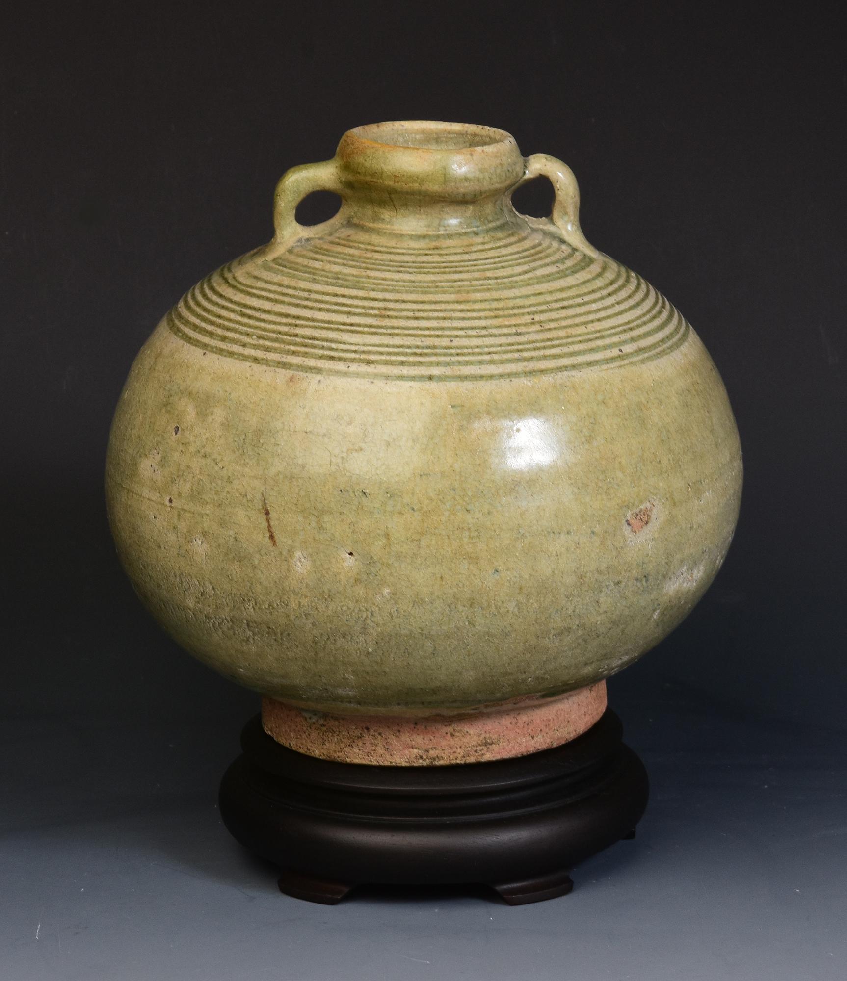 14th-16th Century, Antique Thai Sukhothai Celadon Glazed Pottery Bottle 5