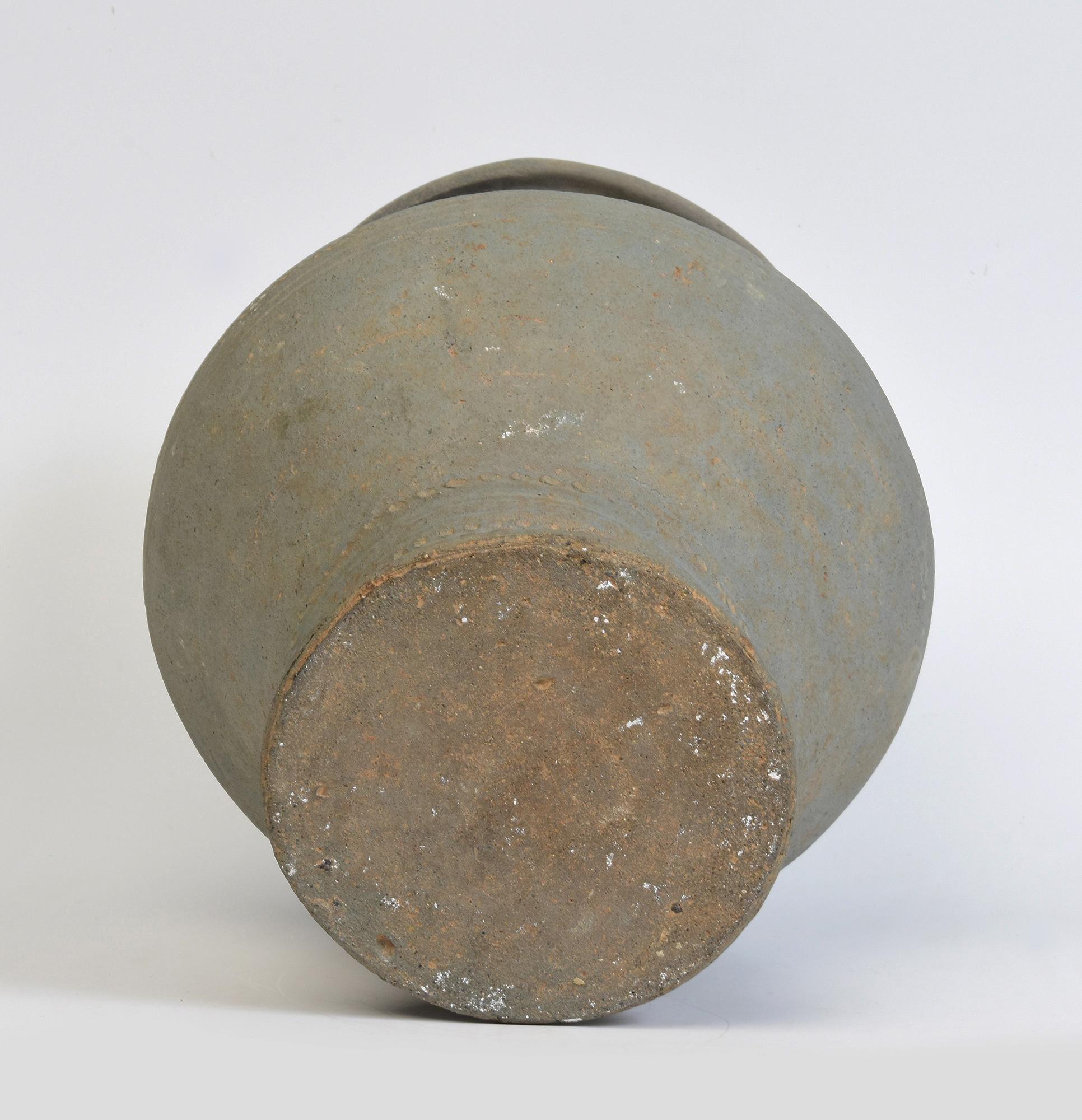 14th-16th Century, Sukhothai, Antique Thailand Sukhothai Stoneware Pottery Jar For Sale 9