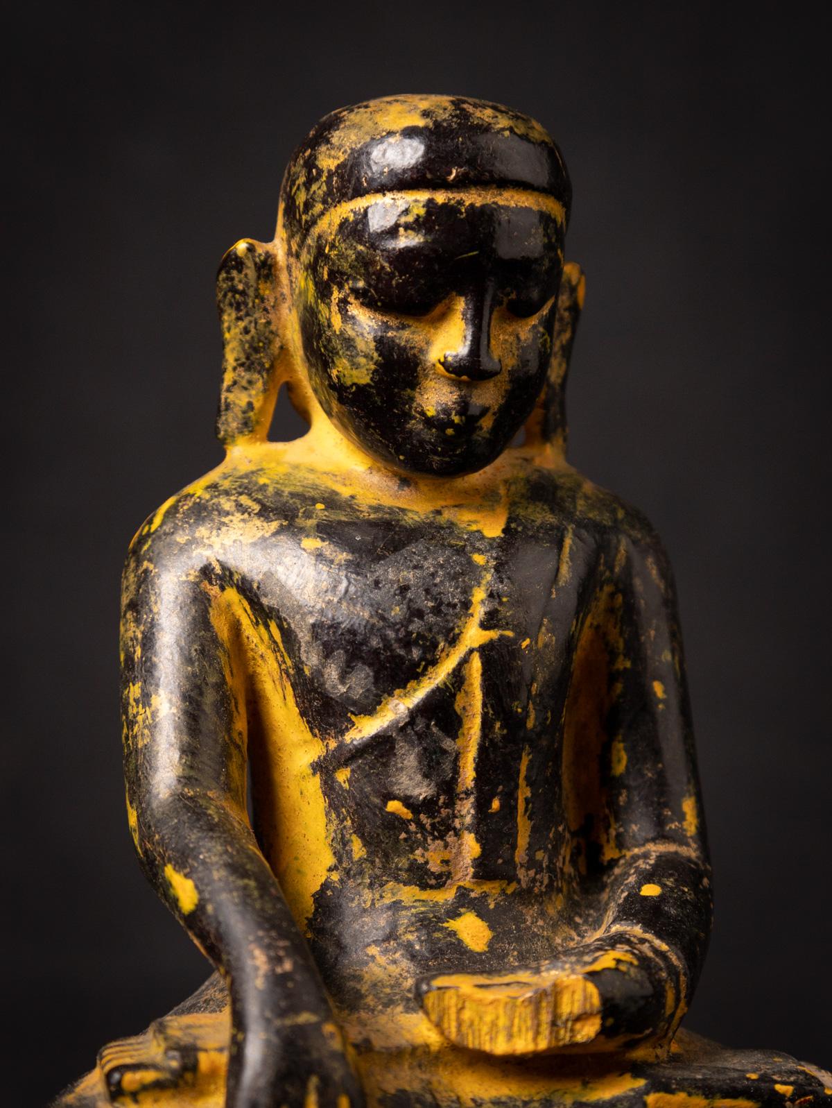 Antike burmesische Monk-Statue aus Holz im Ava-Stil aus dem 14. Jahrhundert  OriginalBuddhas im Angebot 11