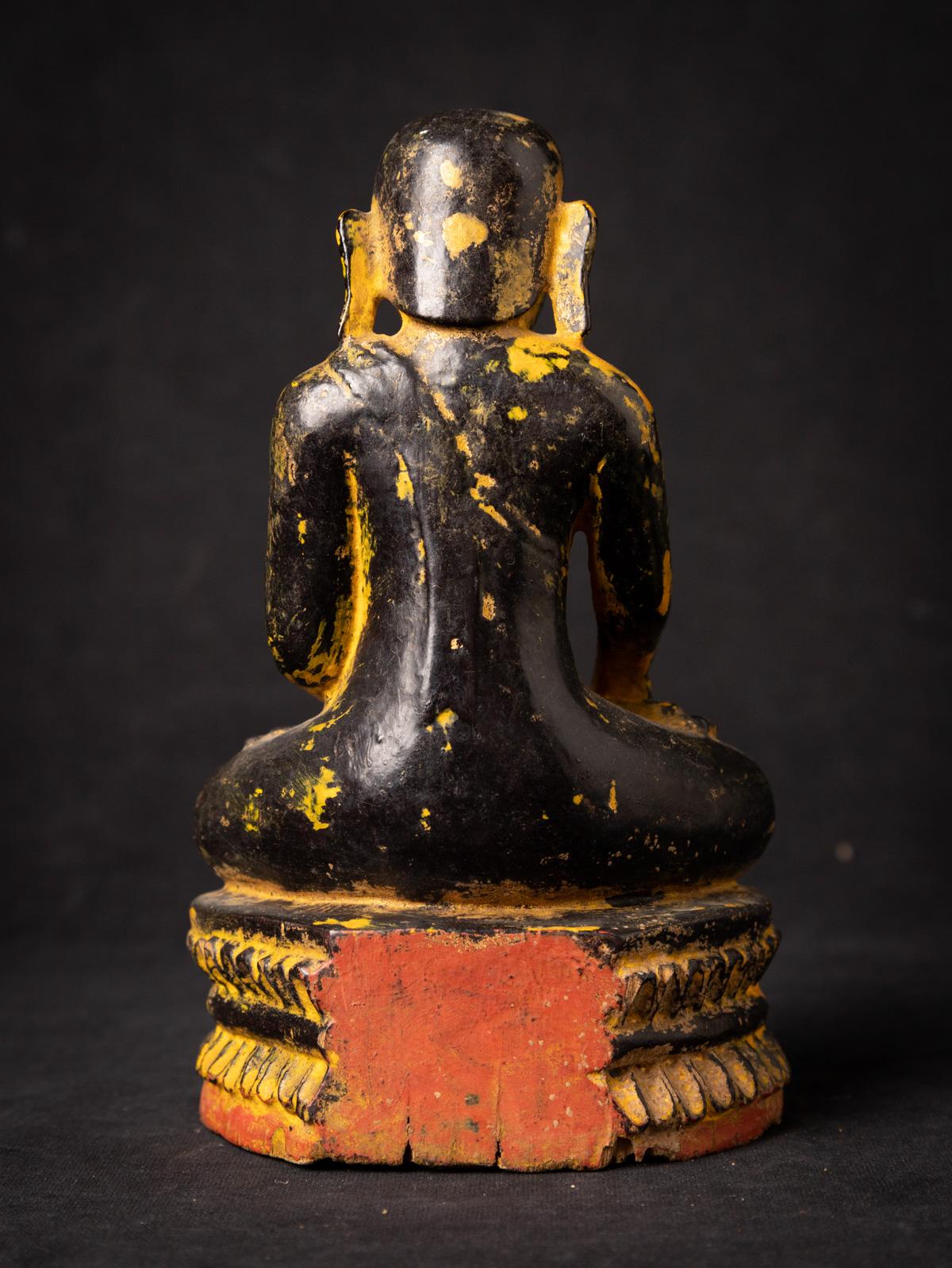 Antike burmesische Monk-Statue aus Holz im Ava-Stil aus dem 14. Jahrhundert  OriginalBuddhas im Angebot 14