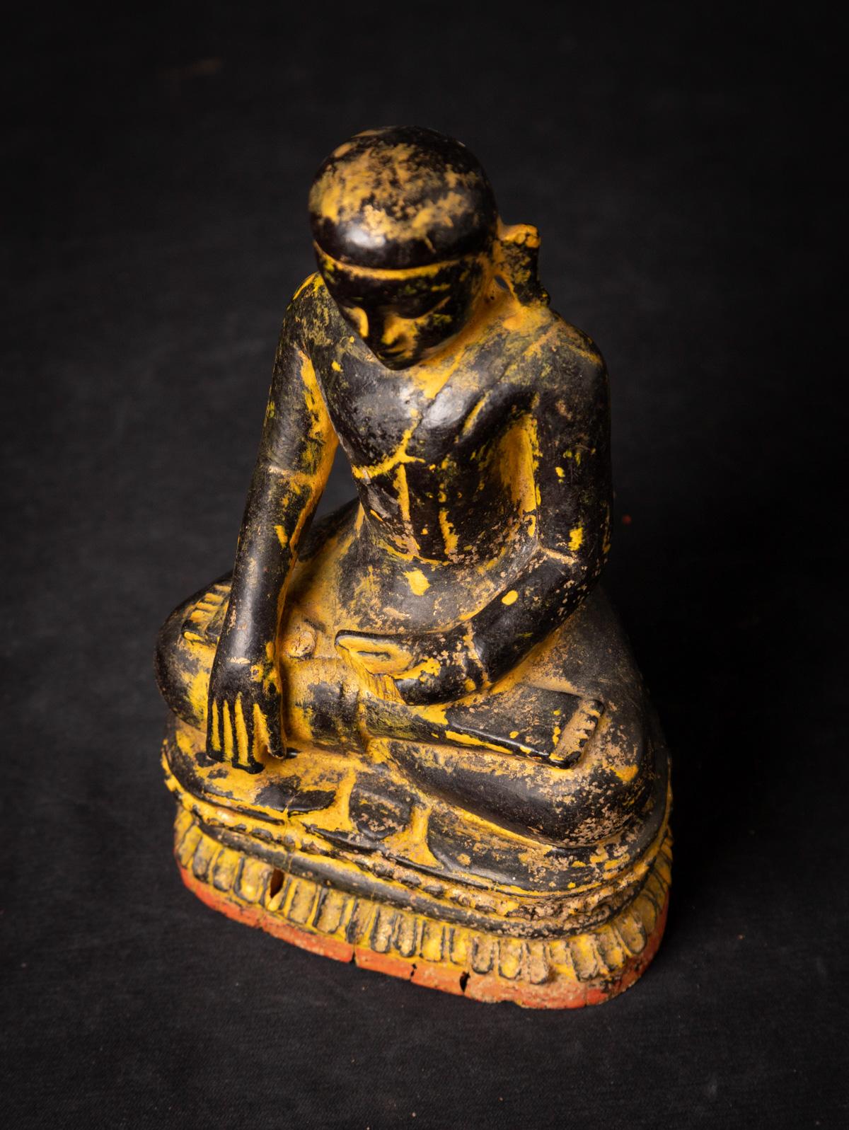 Antike burmesische Monk-Statue aus Holz im Ava-Stil aus dem 14. Jahrhundert  OriginalBuddhas im Angebot 5