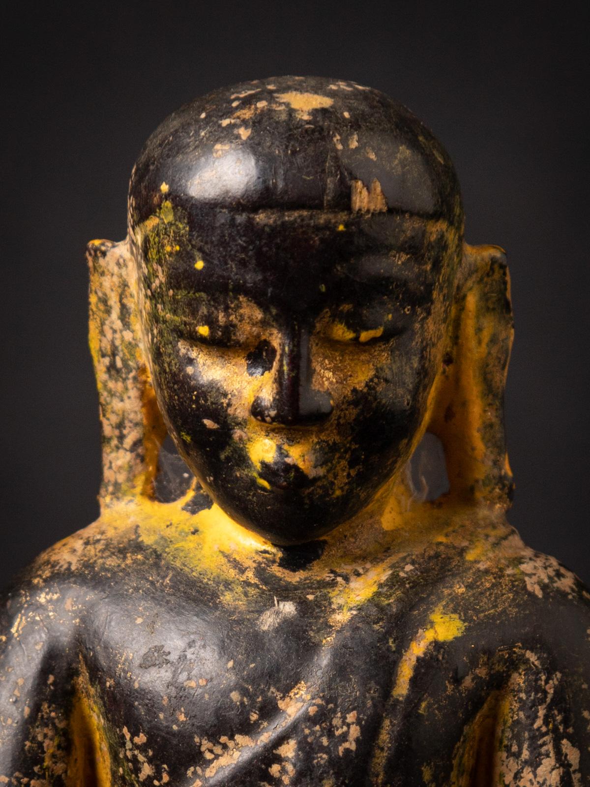 Antike burmesische Monk-Statue aus Holz aus dem 14. Jahrhundert – OriginalBuddhas im Angebot 6