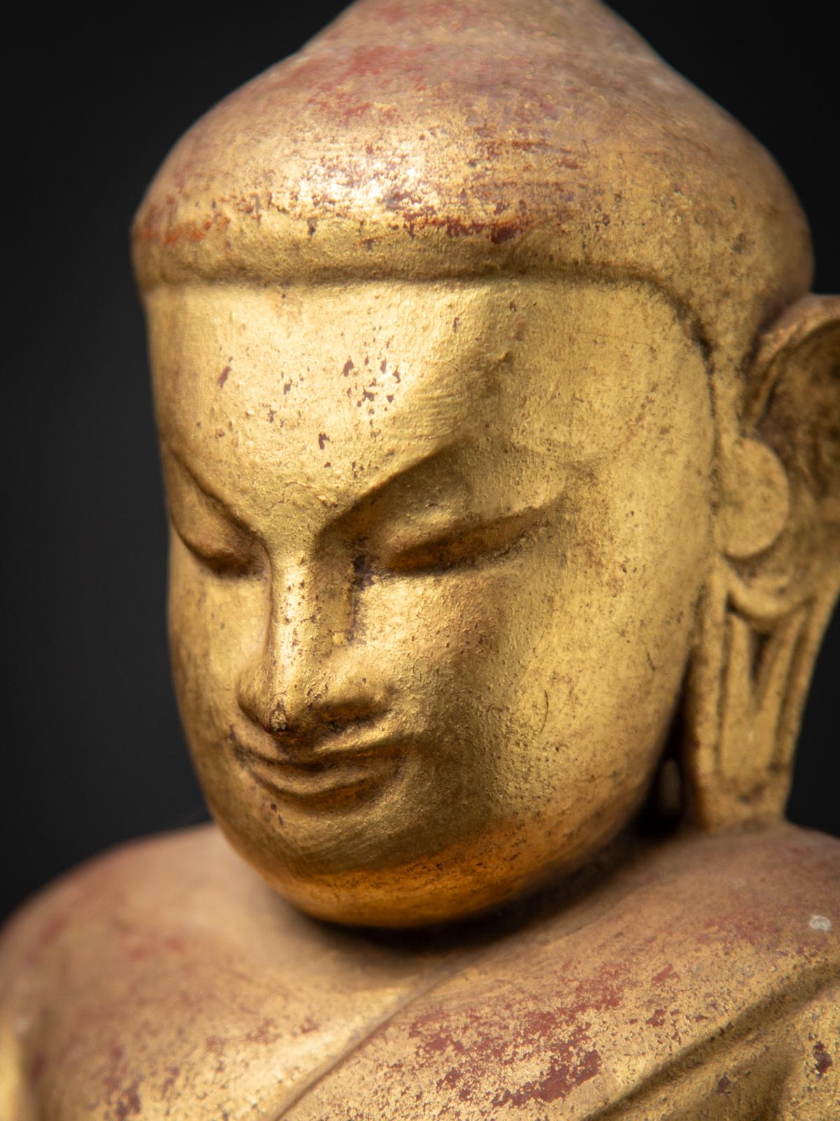 14th century - Pinya period Antique wooden Burmese Buddha statue from Burma For Sale 10