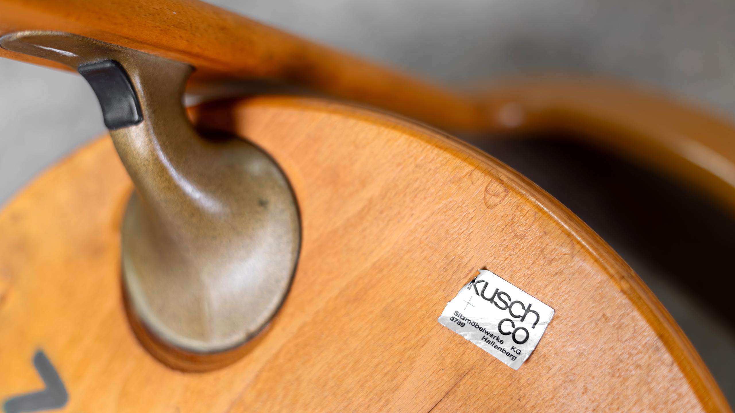 14x Bruno Rey Chaise de salle à manger iconique de Kusch+Co en 1971 Hêtre massif + Empilable en vente 5