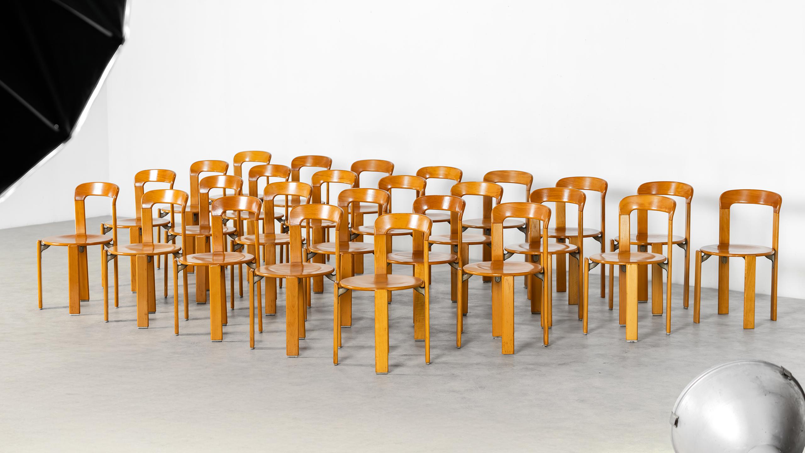 14x Bruno Rey Chaise de salle à manger iconique de Kusch+Co en 1971 Hêtre massif + Empilable en vente 9