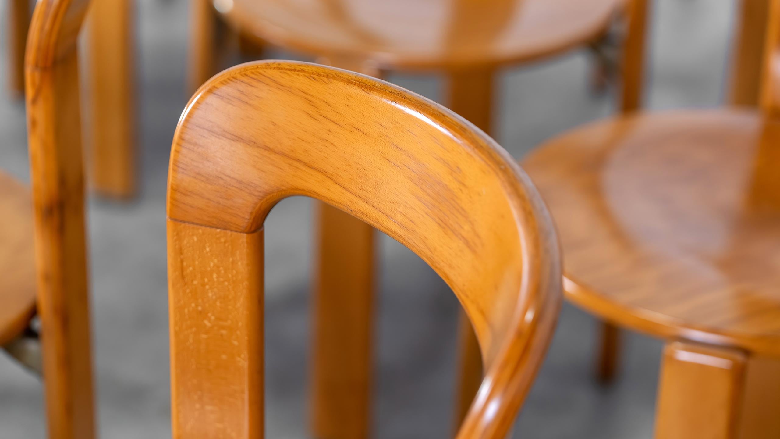 Fin du 20e siècle 14x Bruno Rey Chaise de salle à manger iconique de Kusch+Co en 1971 Hêtre massif + Empilable en vente