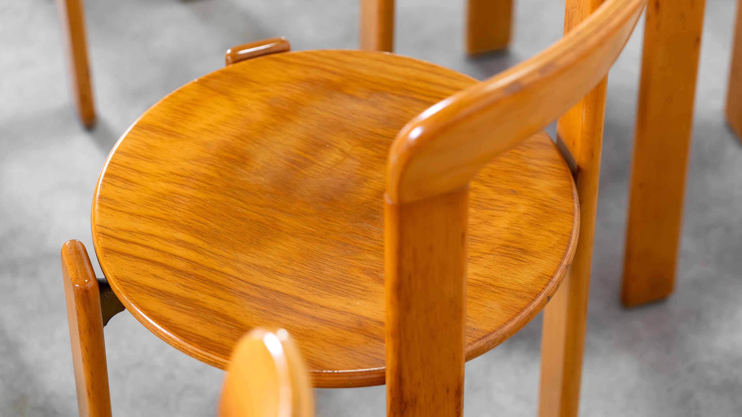 14x Bruno Rey Chaise de salle à manger iconique de Kusch+Co en 1971 Hêtre massif + Empilable en vente 1