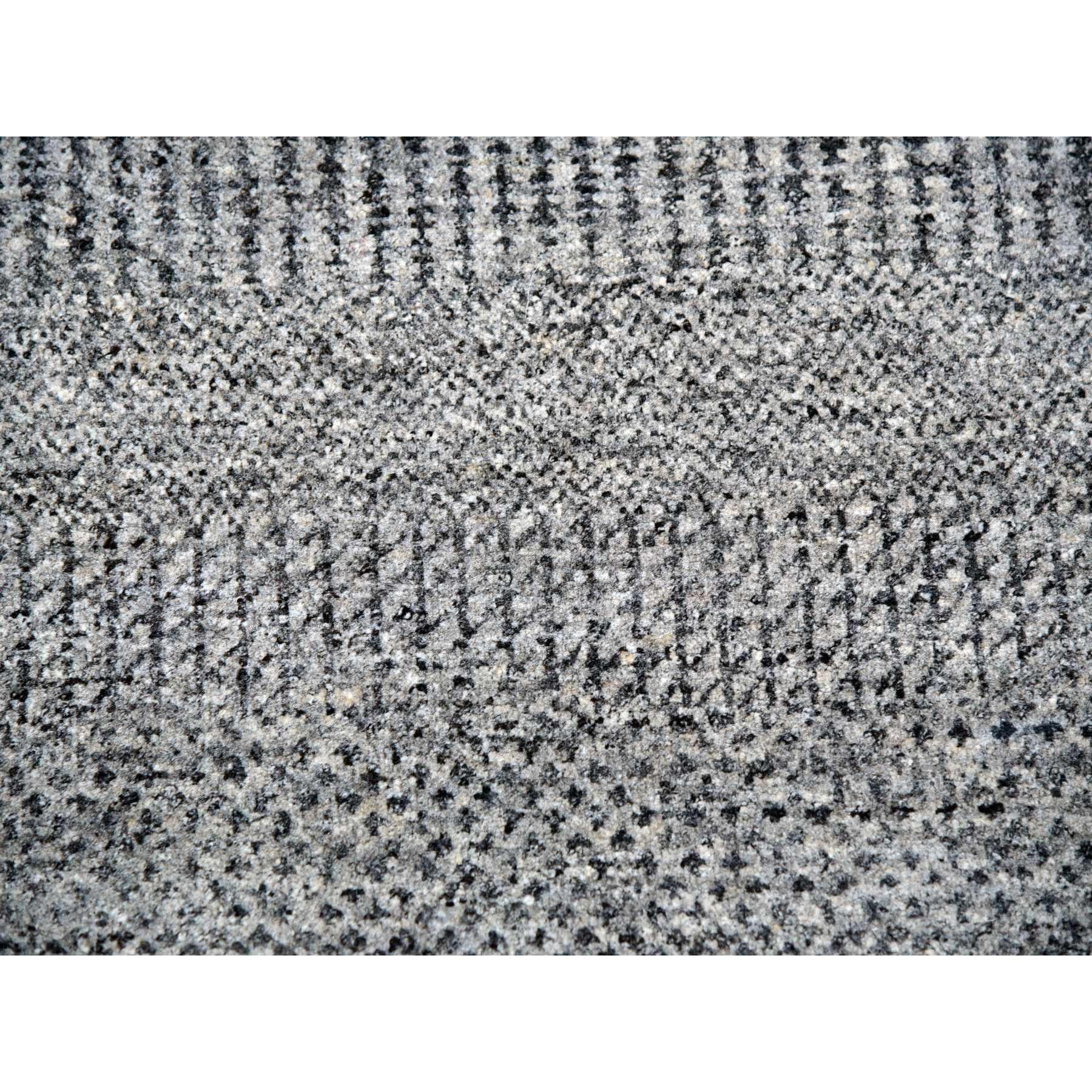 14'x14' Grauer handgeknüpfter, schlichter, moderner, grauer, runder Teppich in Grasdesign aus Wolle in Tone auf Tone im Angebot 1