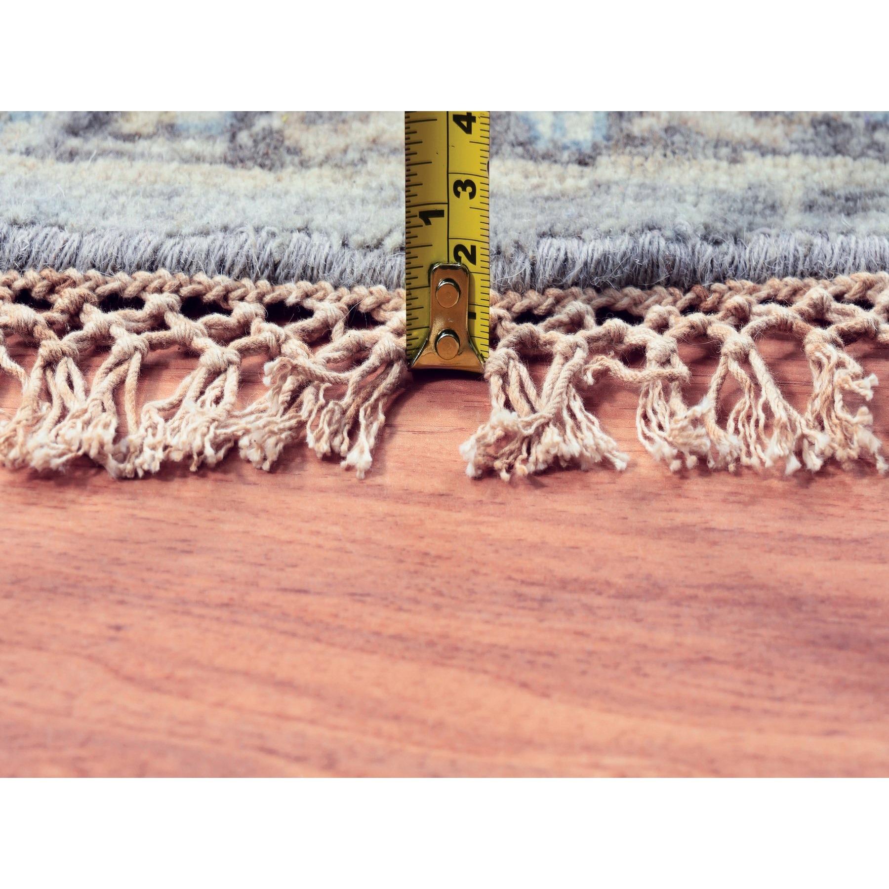 14'x14' Grigio Karajeh Design Tappeto rotondo orientale in pura lana annodato a mano in vendita 4