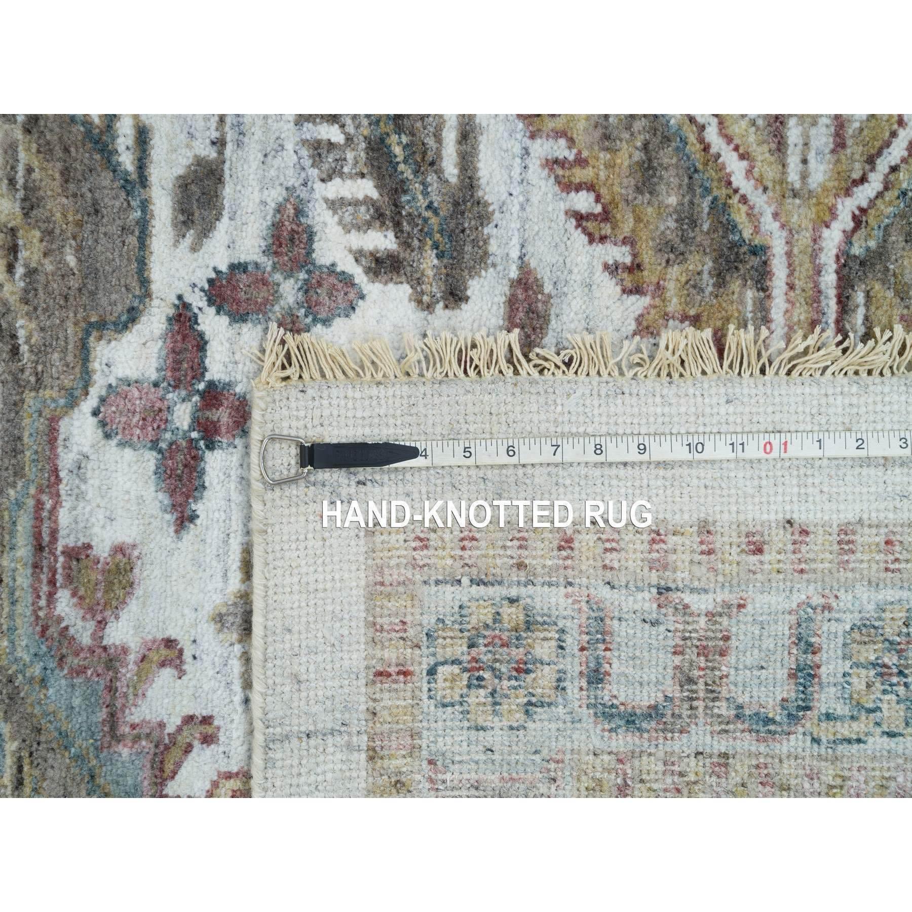 Tapis carré blanc fumé noué à la main à bordure de rosettes uniques de fleurs 14'x14' en vente 4