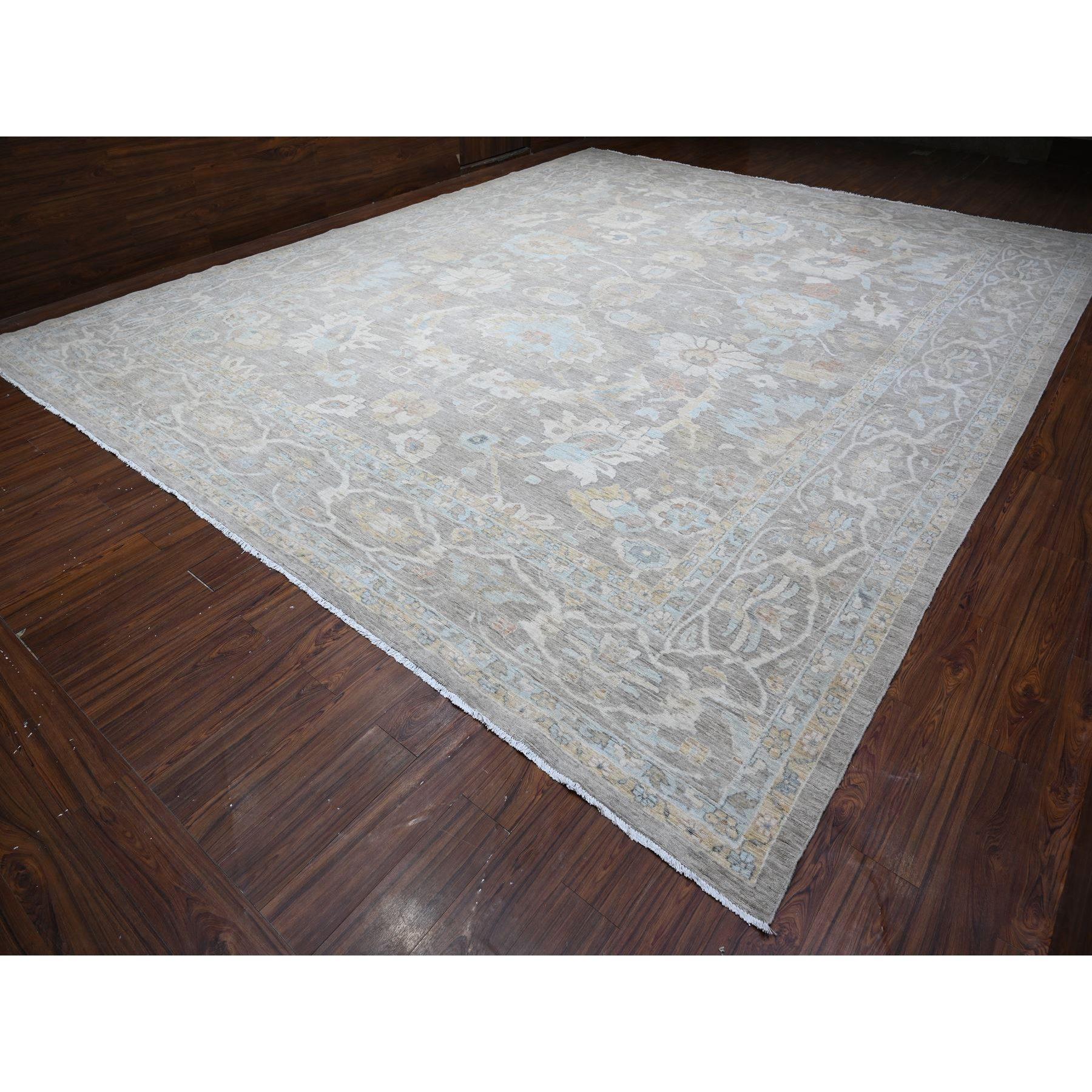 Oushak 14'x17' Tapis oriental surdimensionné Cloud Gray Fine Peshawar with Mahal Design en vente