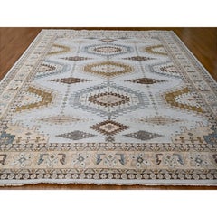 14'x17'10" Tappeto in lana grigia annodato a mano di ispirazione persiana con elementi geometrici