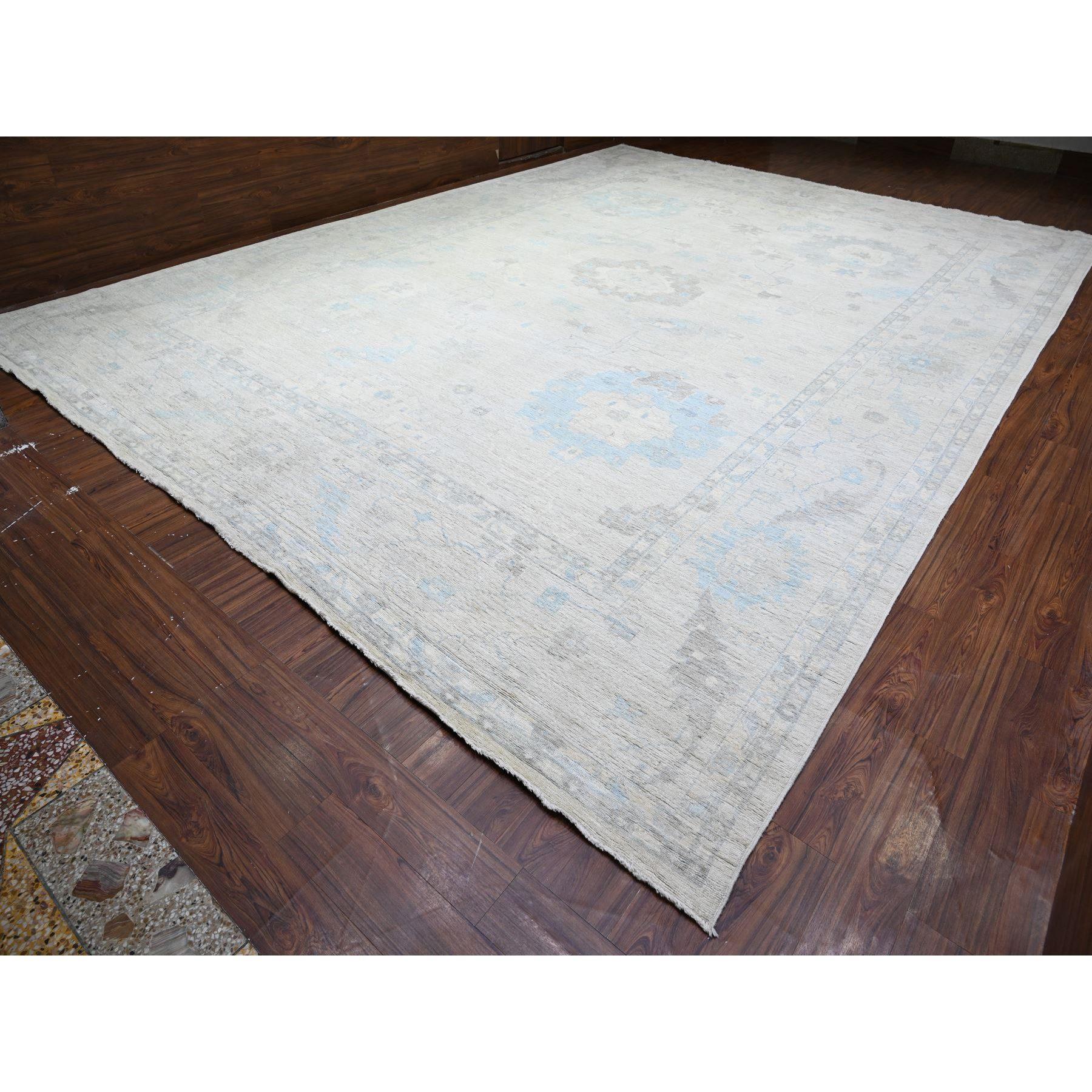 Indiano 14'x19' Nonna Grigio Annodato a Mano Oushak Colori Morbidi Tappeto in Lana Sovradimensionato in vendita