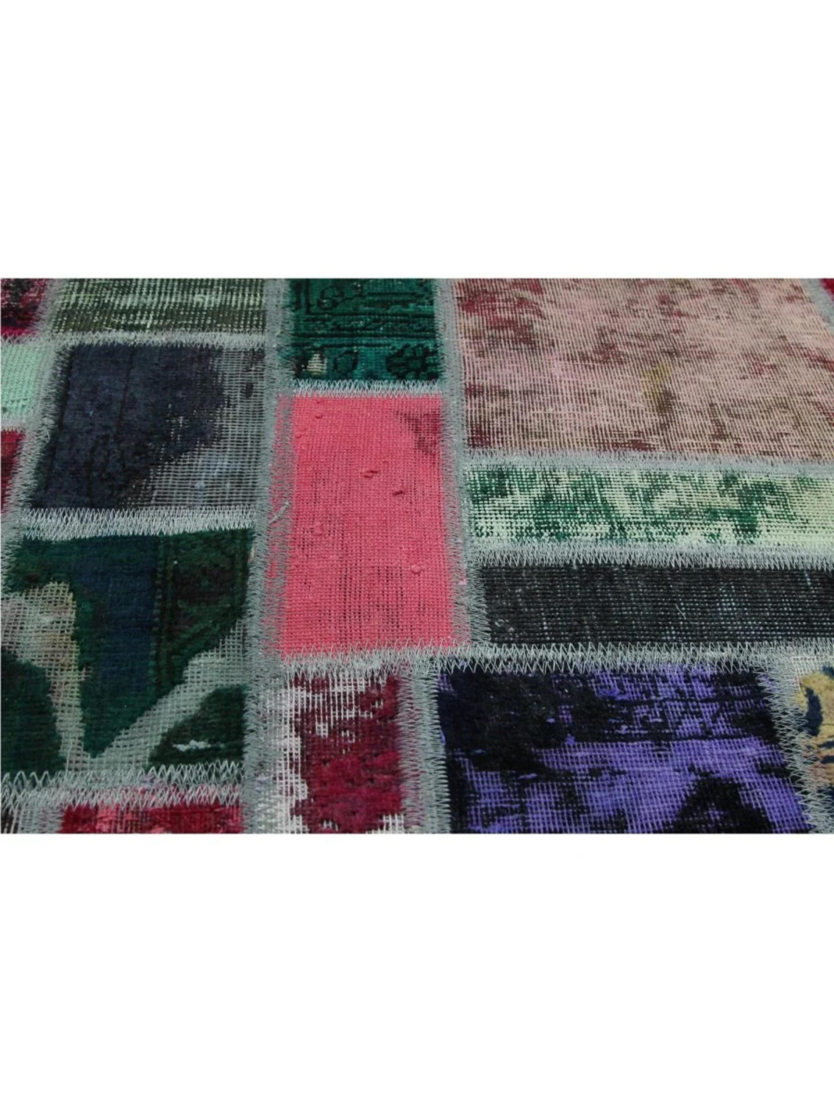 14x20 Hand-Knotted Vintage Distressed Patchwork Area Rug For Sale 4