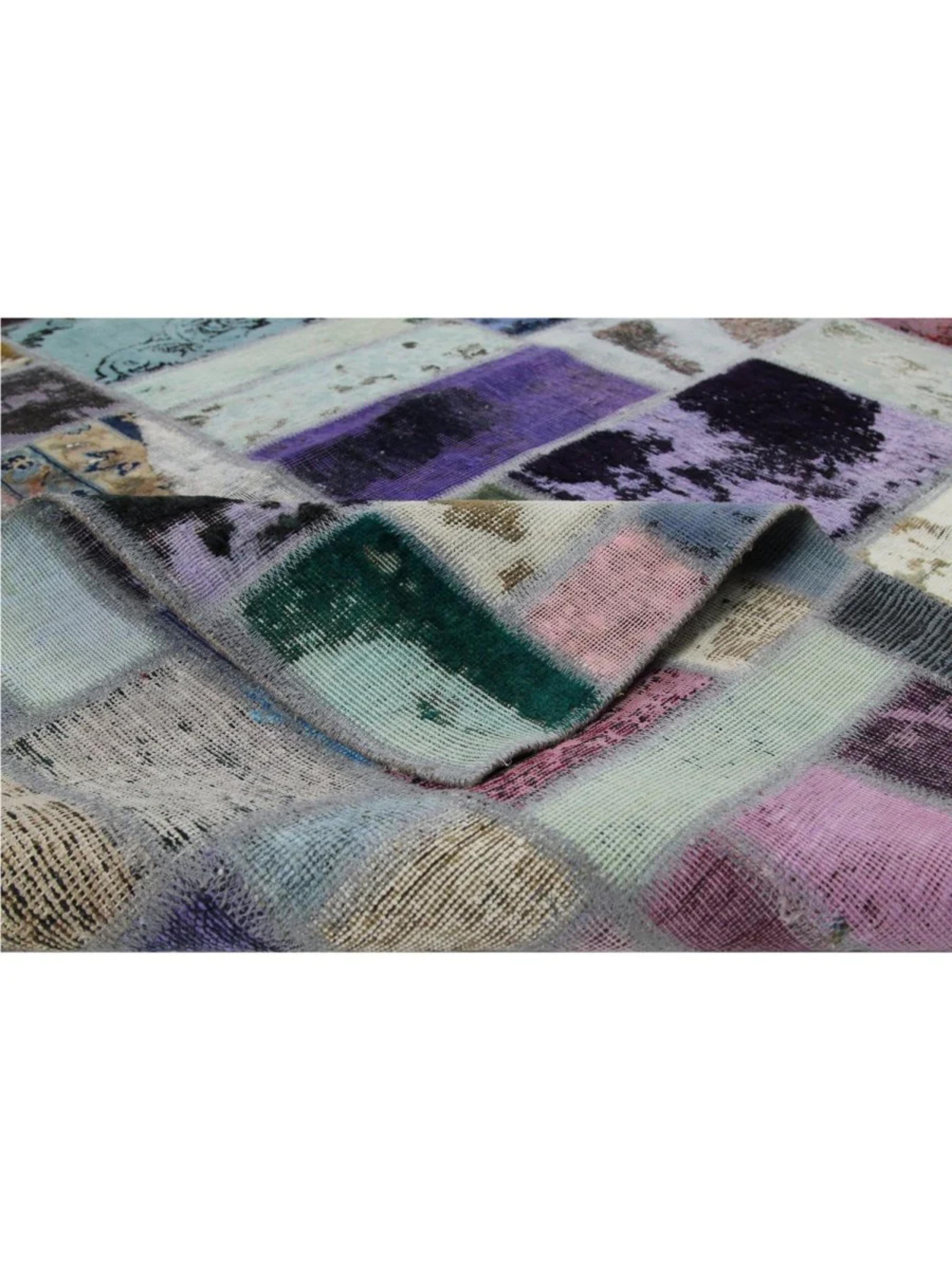 14x20 Hand-Knotted Vintage Distressed Patchwork Area Rug For Sale 5