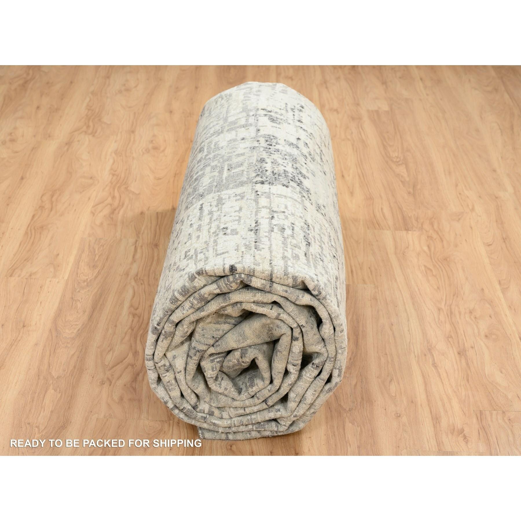 14'x20' Light Gray Hand Knotted Modern Undyed Natural Wool Oversized Rug For Sale 3
