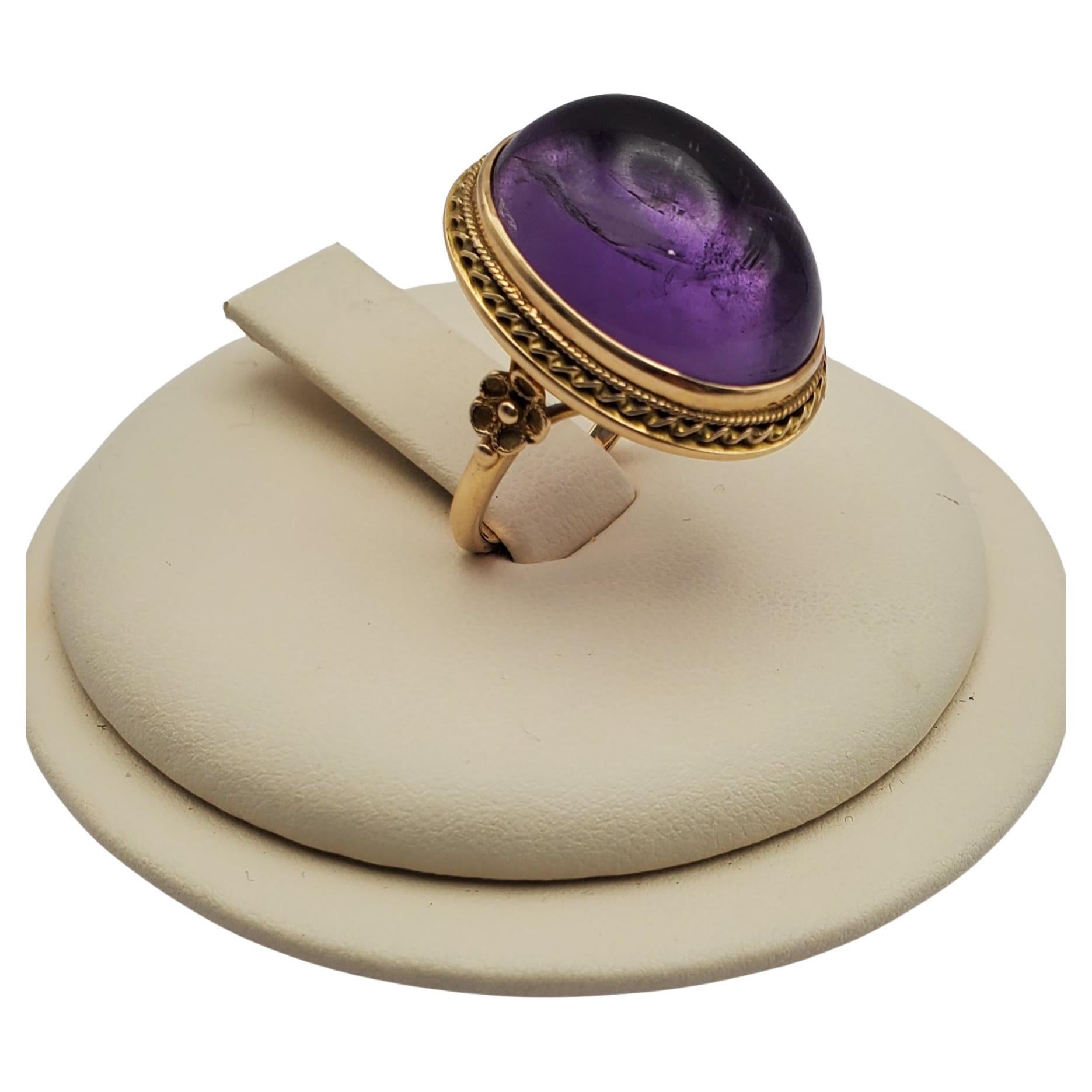 14Y Gorgeous 28.57ct Amethyst Cabochon Vintage Ring For Sale