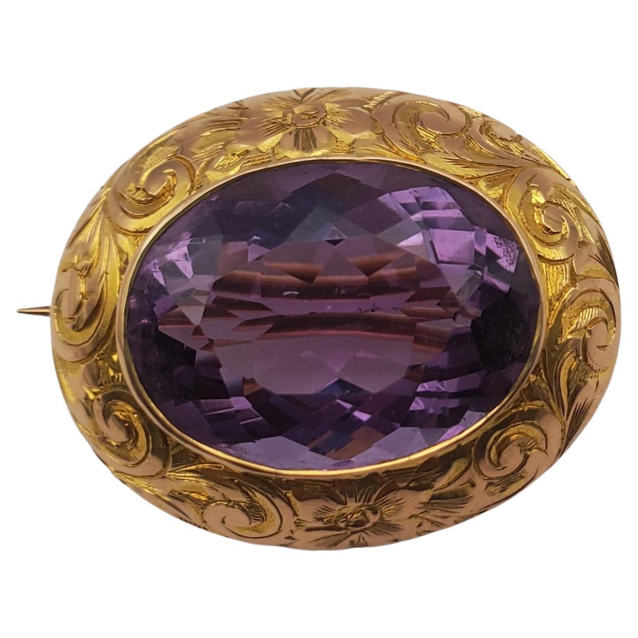 14Y Lovely Sculpted Oval Amethyst Estate Brooch  For Sale