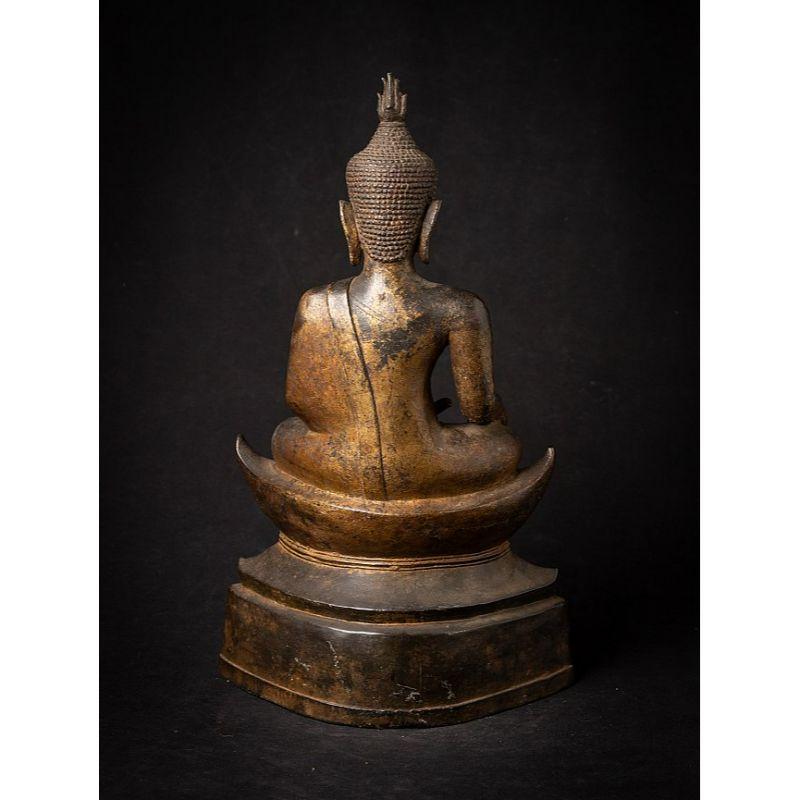 15th-16th Bronze Thai Lanna Buddha Statue from Thailand In Good Condition For Sale In DEVENTER, NL