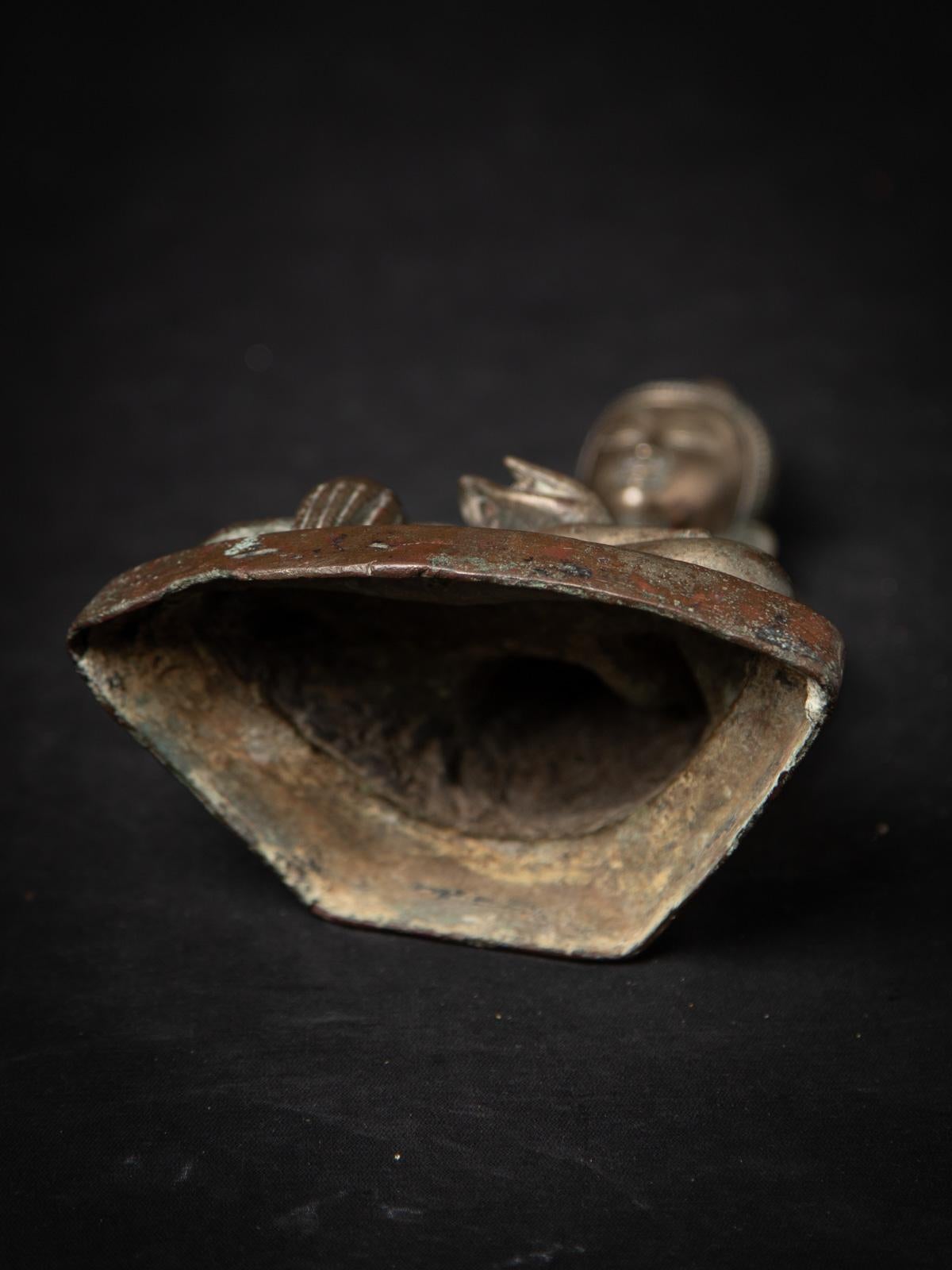 15-16e siècle Bouddha Ava de Birmanie en bronze ancien 11