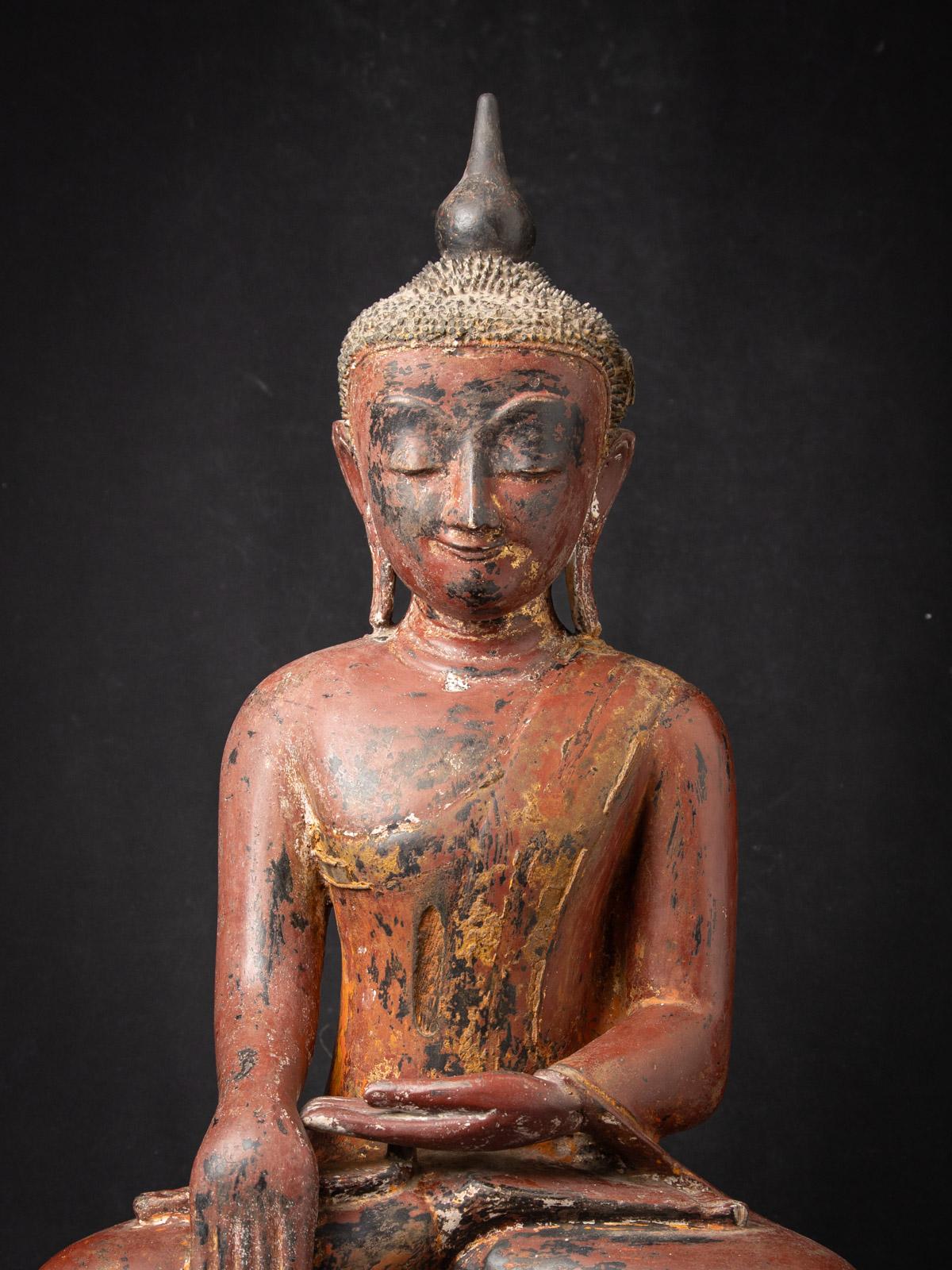 XVIIIe siècle et antérieur statue de Bouddha birman en bois du 15e-16e siècle, ancienne et précoce en vente