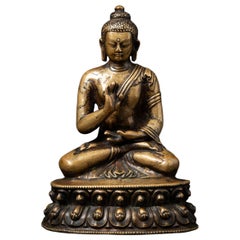 15-16. Jahrhundert Seltener antiker tibetischer Amoghasiddhi-Buddha aus Bronze aus Tibet