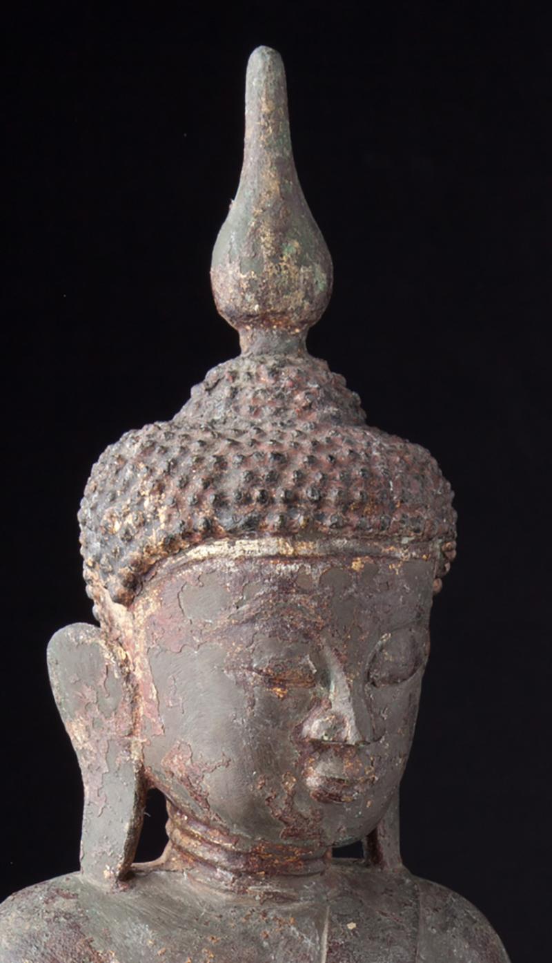 15-16th century special bronze Ava Buddha statue from Burma - Original Buddhas For Sale 4
