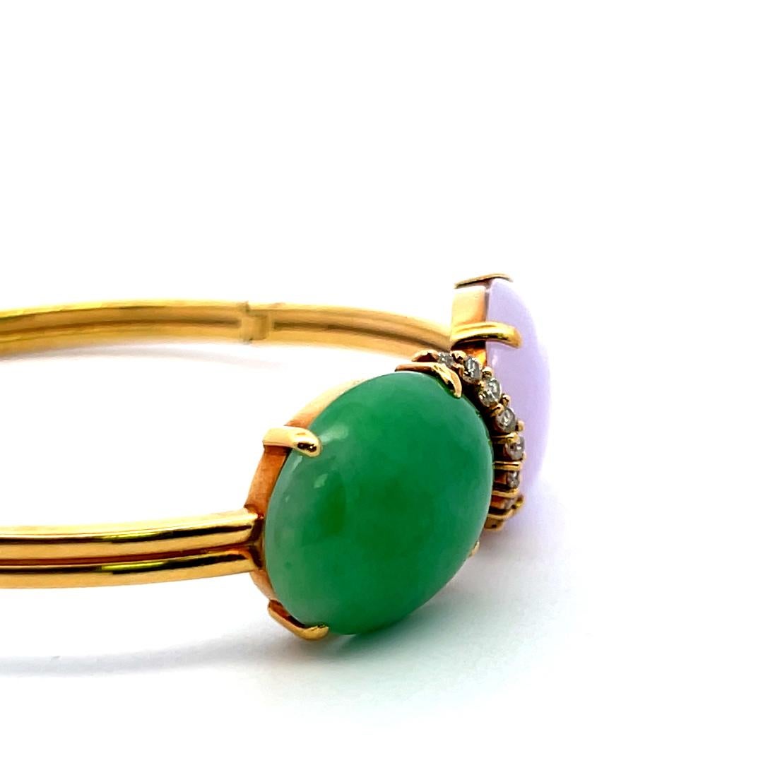 Pulsera brazalete ovalada de jade de 15-18 mm 0,26 ct J SI Diamantes en oro amarillo de 18 quilates en venta 5