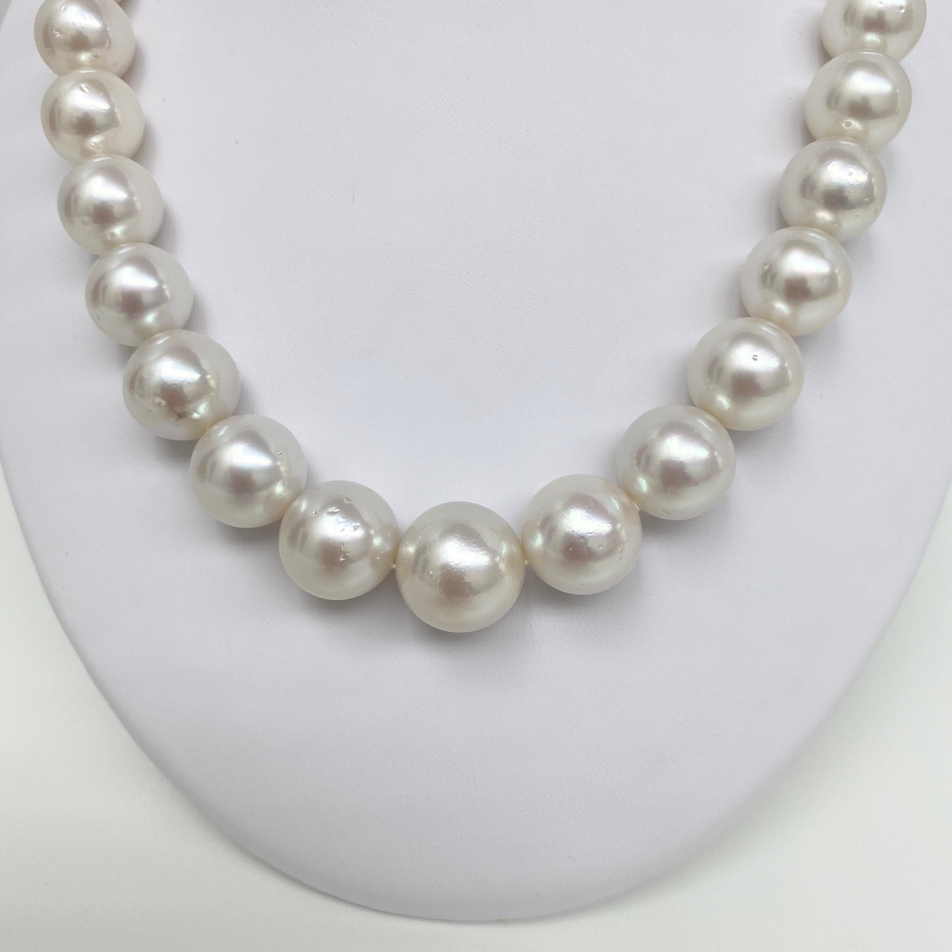 big pearl necklaces