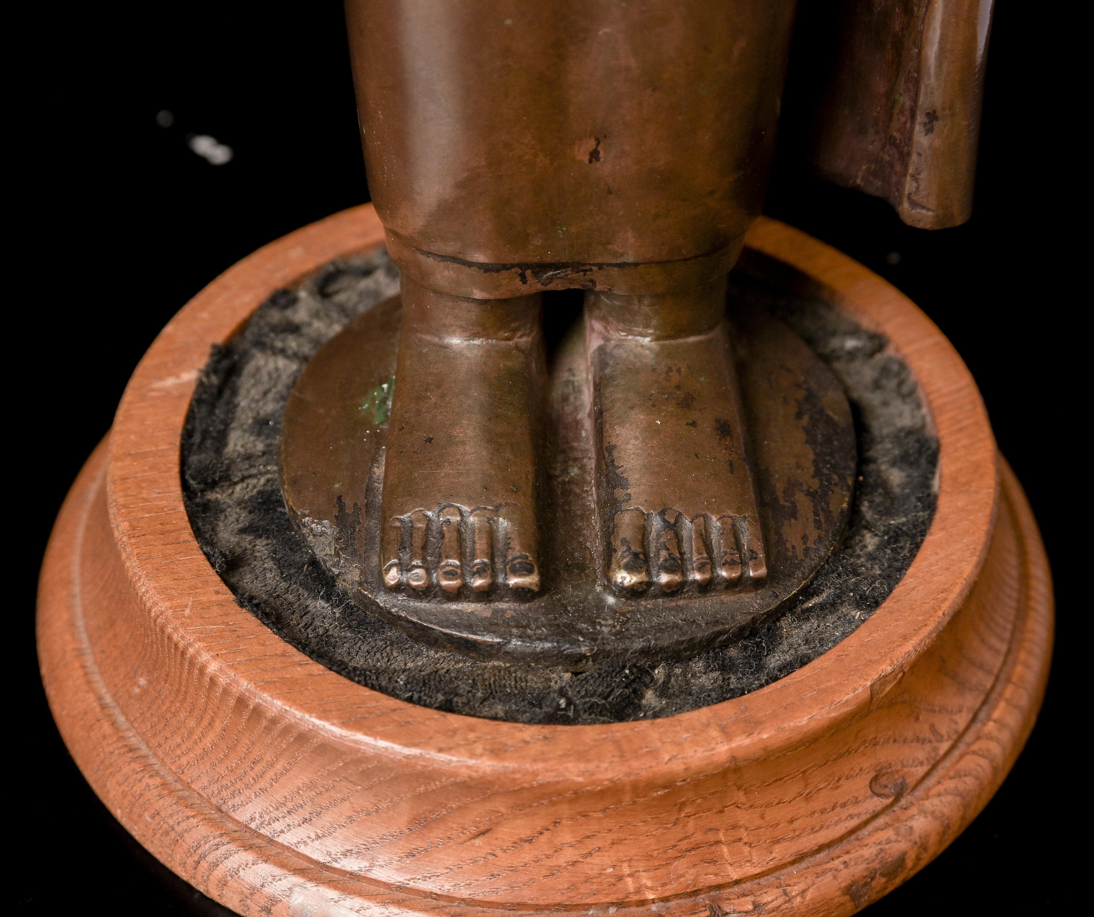 15-18ème siècle Royaume divisé de Sri Lanka/Kandy Bronze - Bouddha très spécial, 10293 en vente 9