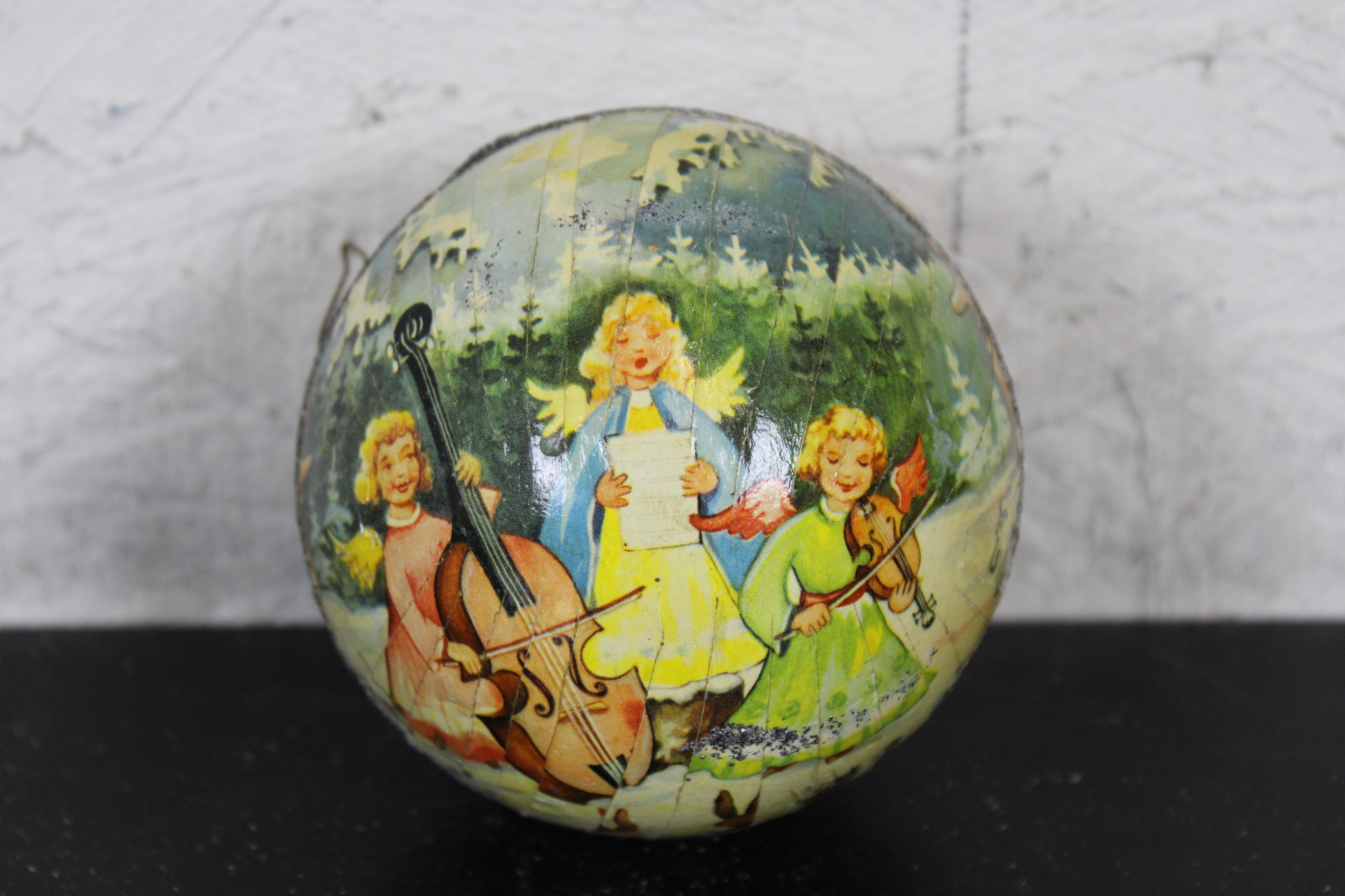 15 1950s German Paper Mache Christmas Tree Candy Container Ball Ornaments 3