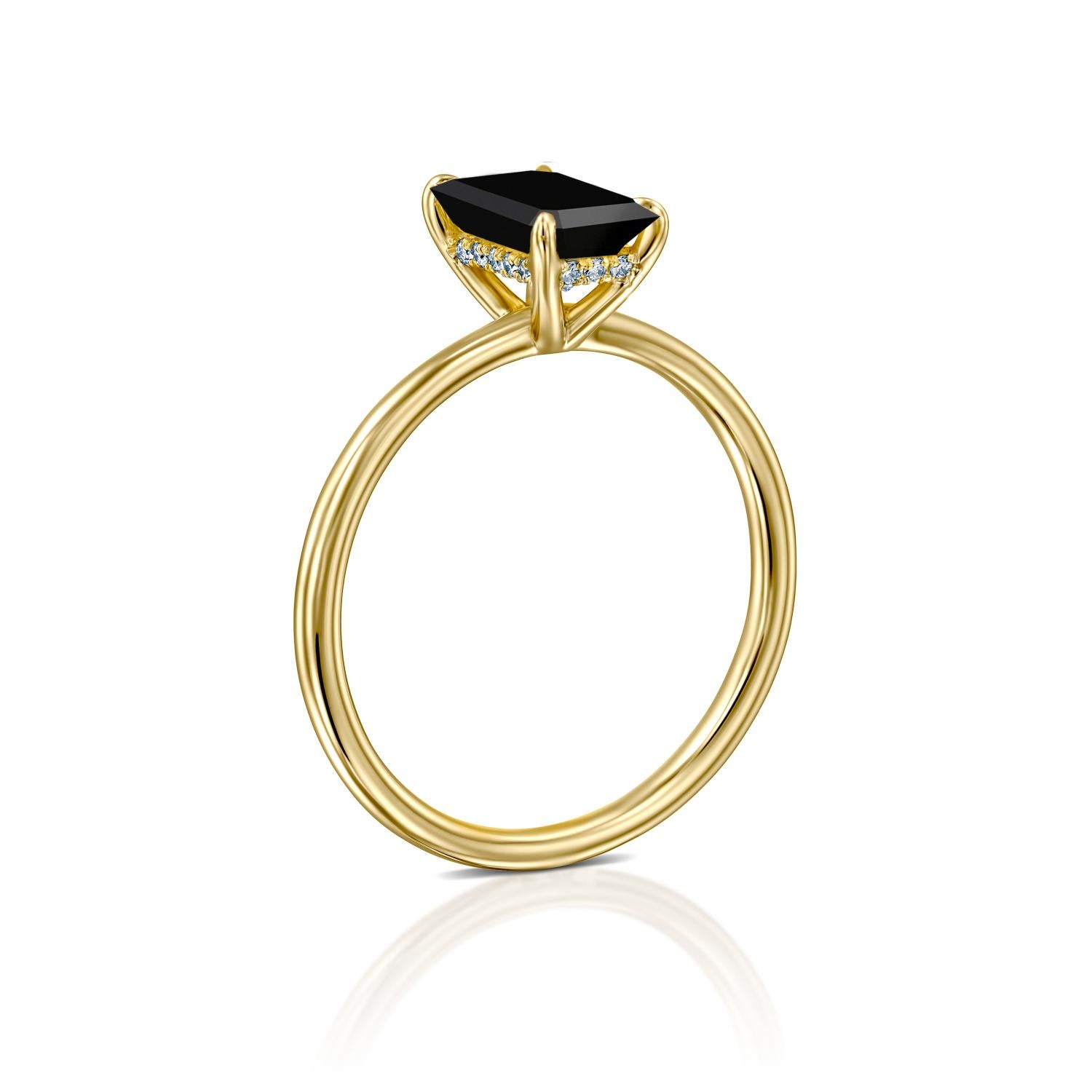 black diamond yellow gold ring
