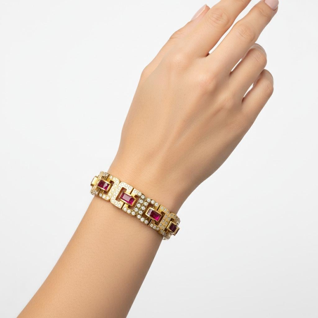 Art déco Bracelet en or jaune 18 carats 15 carats diamant, rubellite et rubis en vente
