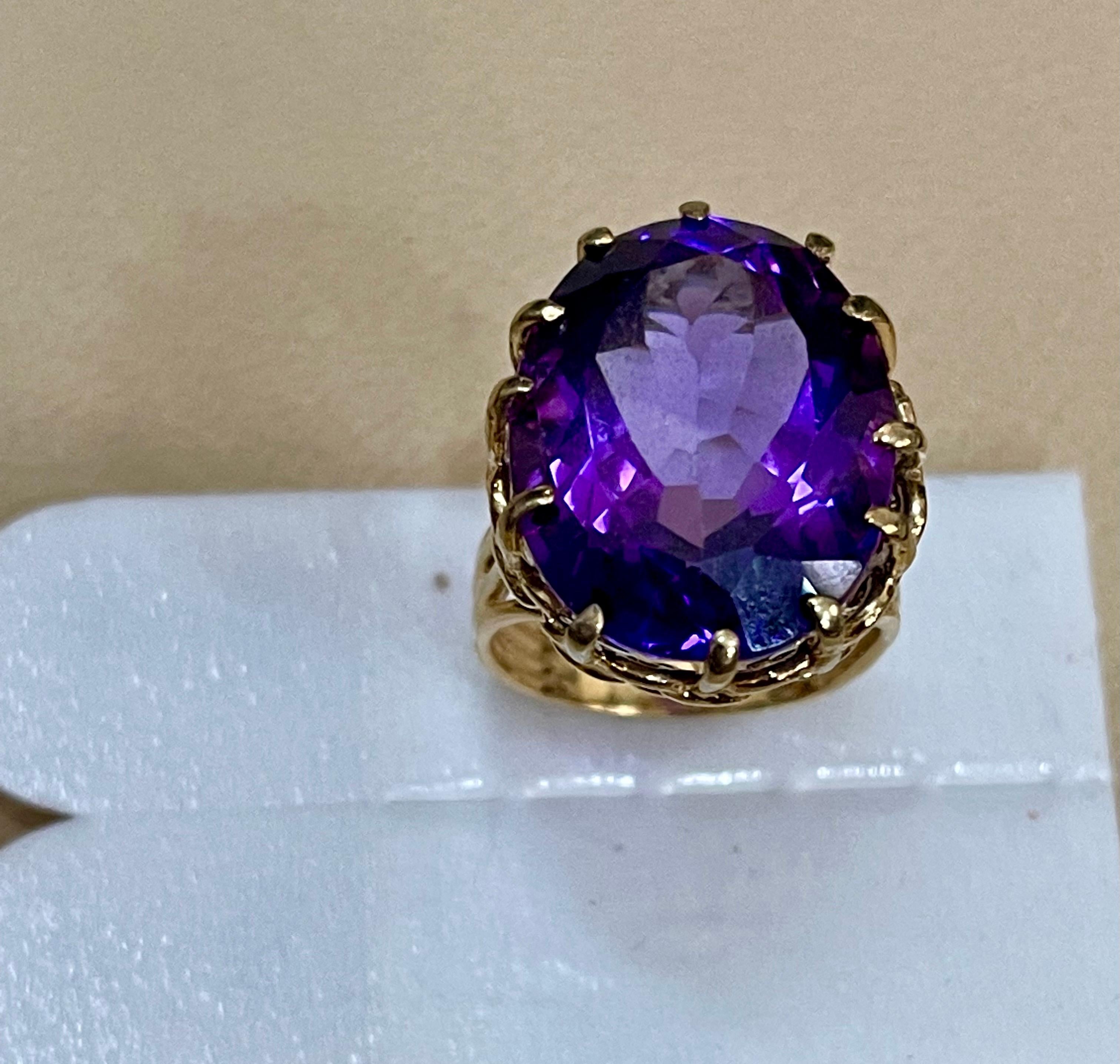 15 Carat Amethyst Cocktail Ring in 14 Karat Yellow Gold For Sale 6