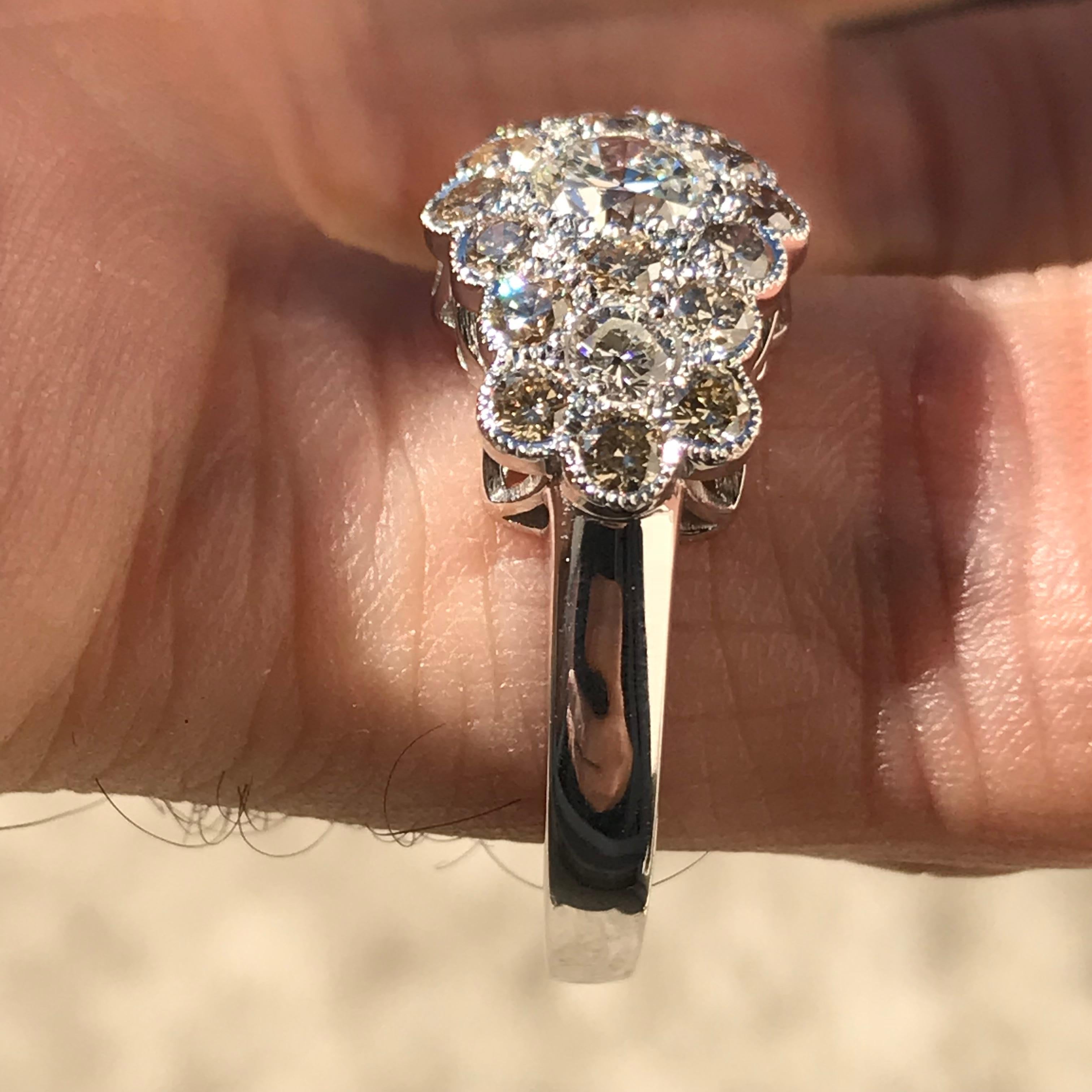 Ungefähr 1,5 Karat, Diamant-Pflaster-Ring 14 Karat Weißgold, Ben Dannie im Angebot 2